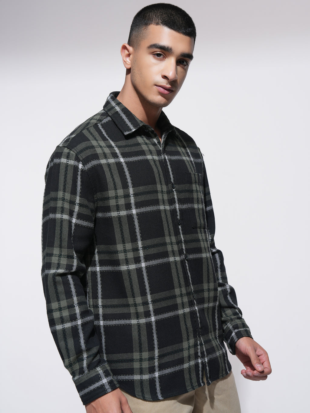 Highlander Men Black Checked Relaxed Fit Casual Shirt - Black - Image 6