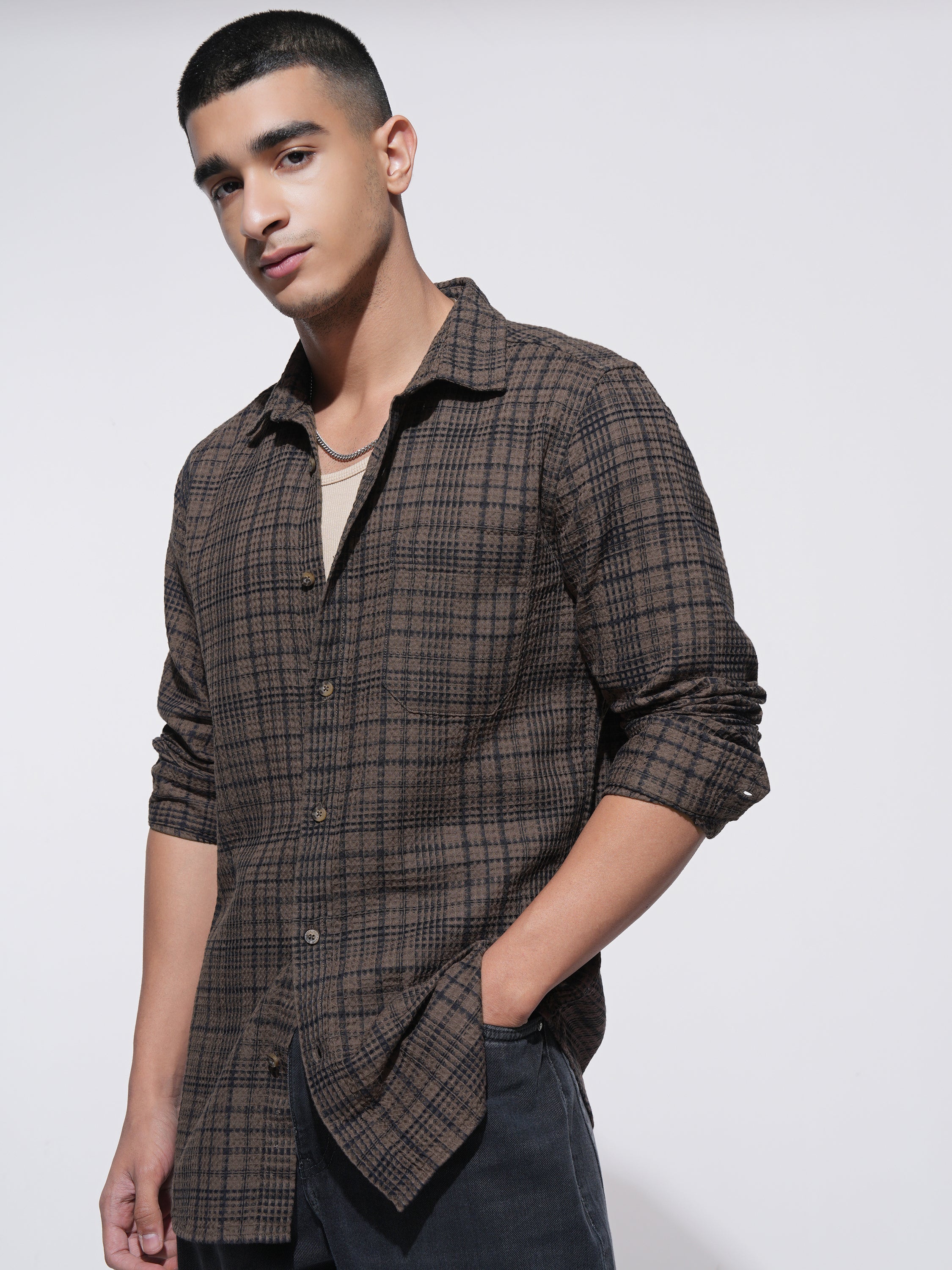 Highlander Men Brown Checked Slim Fit Casual Shirt - Brown - Image 4