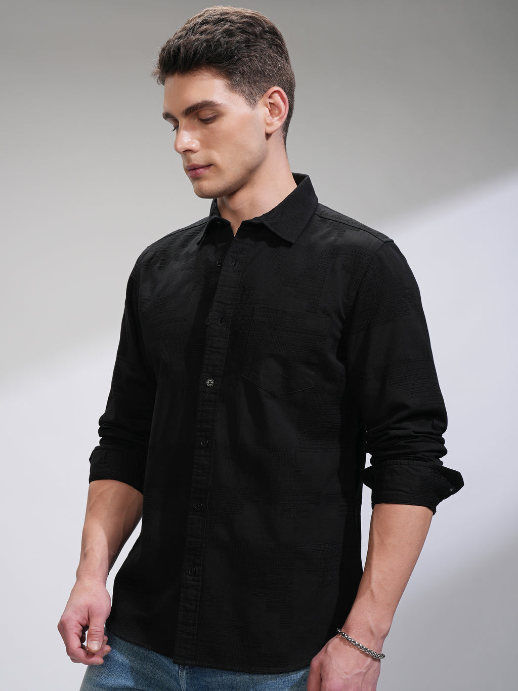 Highlander Men Black Textured Slim Fit Casual Shirt - Black - Image 4