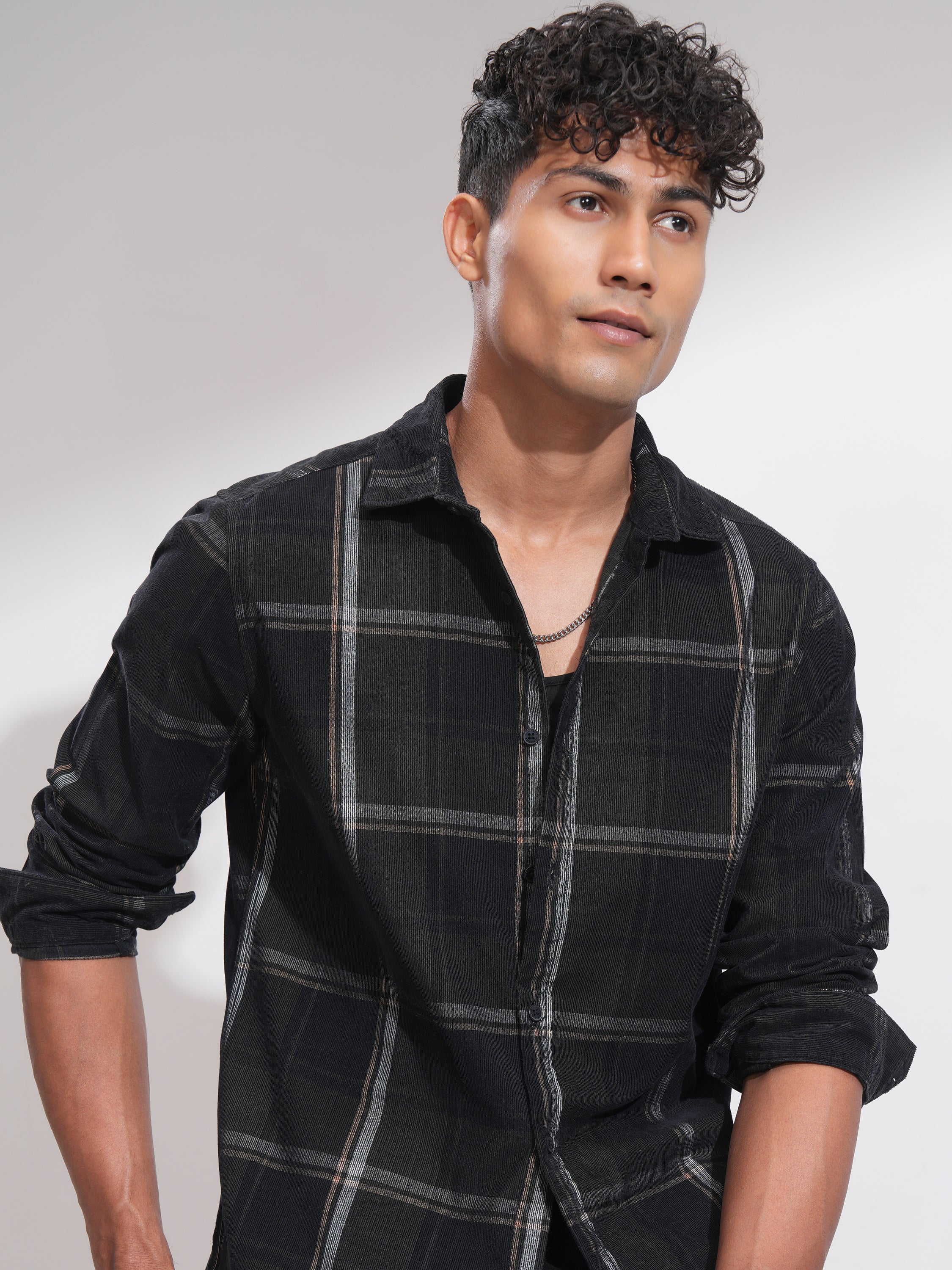 Highlander Men Black Checked Slim Fit Casual Shirt - Black - Image 1