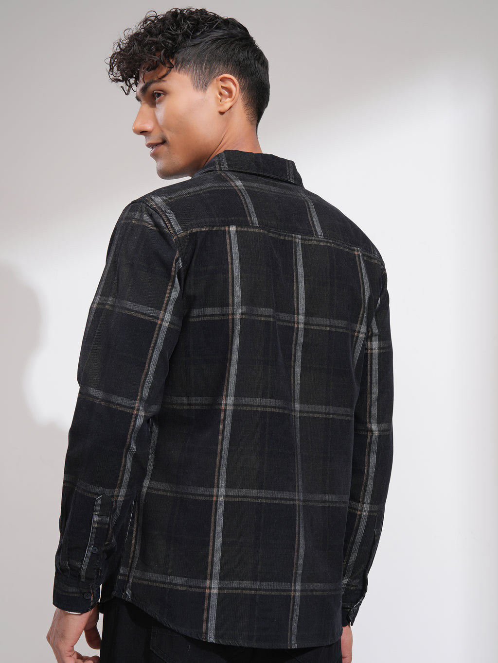 Highlander Men Black Checked Slim Fit Casual Shirt - Black - Image 3