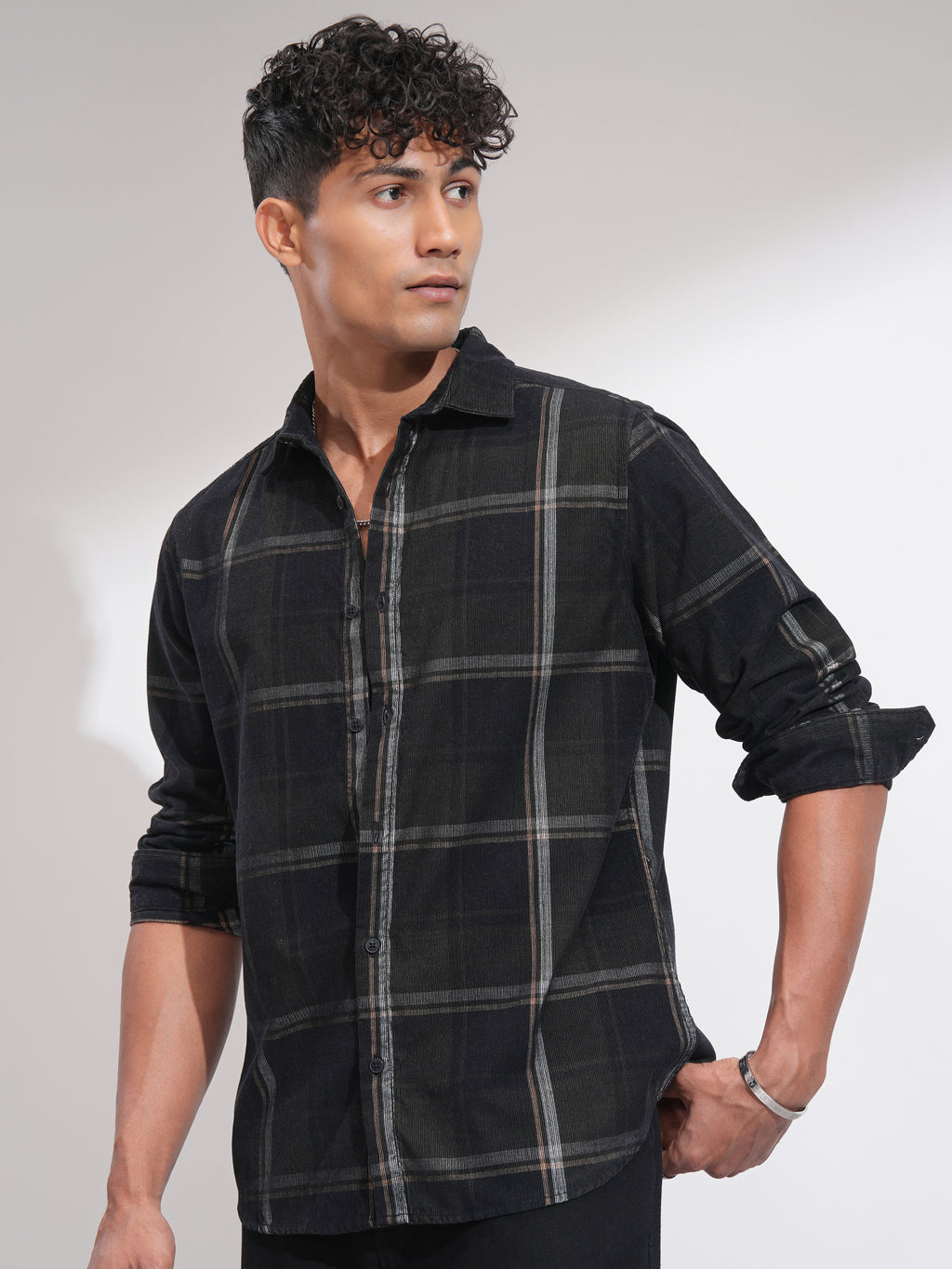 Highlander Men Black Checked Slim Fit Casual Shirt - Black - Image 4