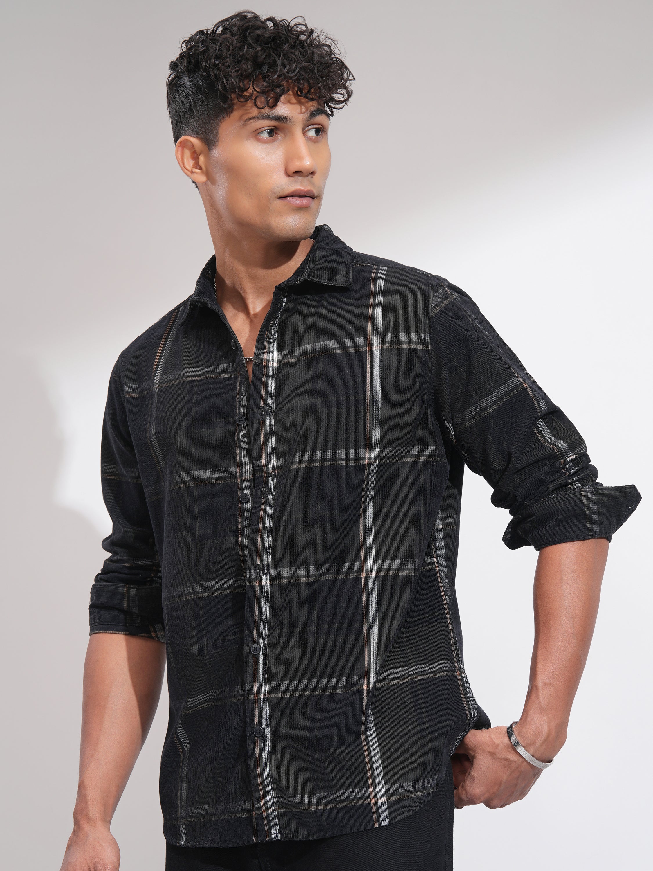 Highlander Men Black Checked Slim Fit Casual Shirt - Black - Image 4