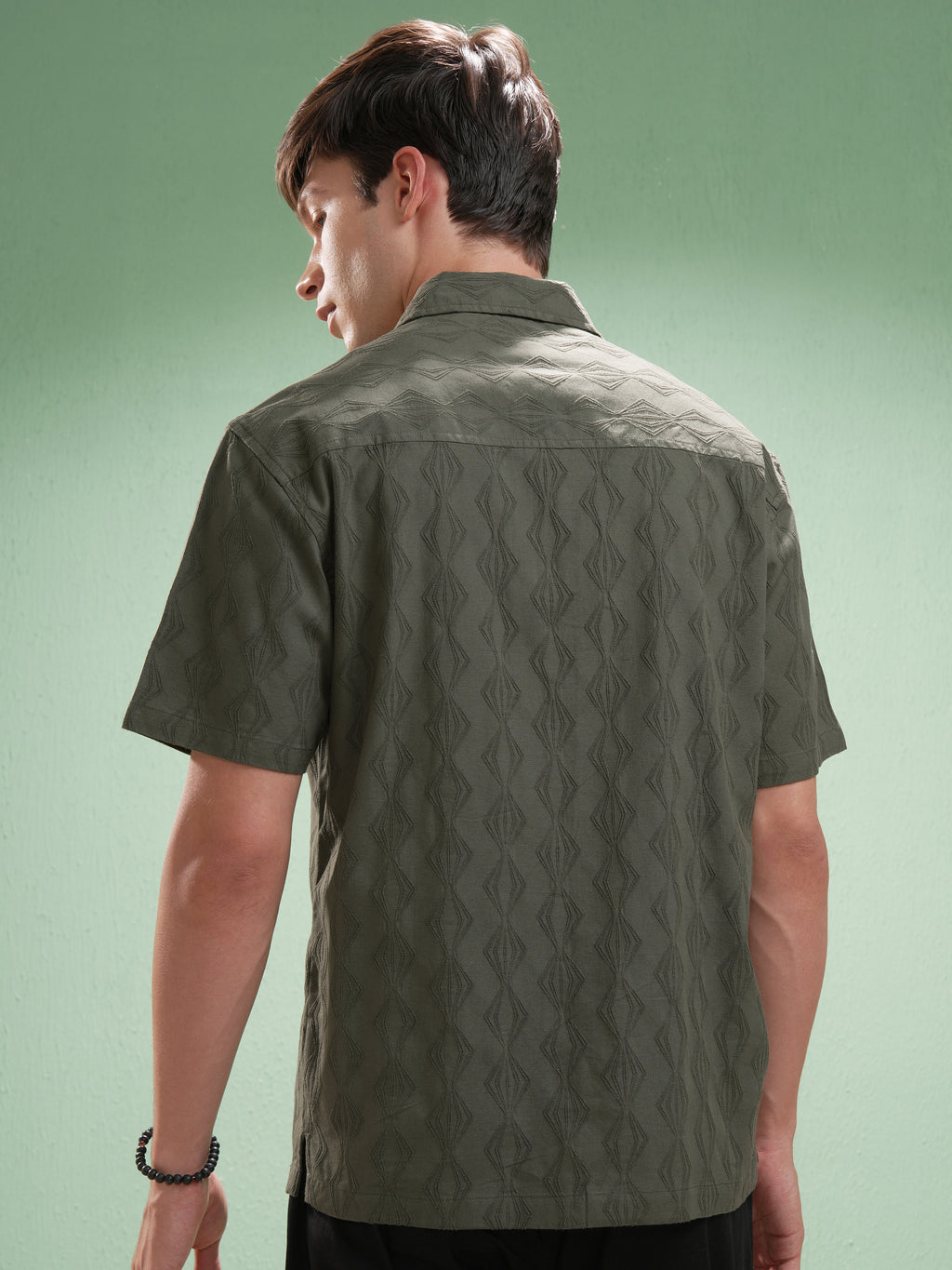 Highlander Men Green Self Design Relaxed Fit Casual Shirt - Green - Image 3
