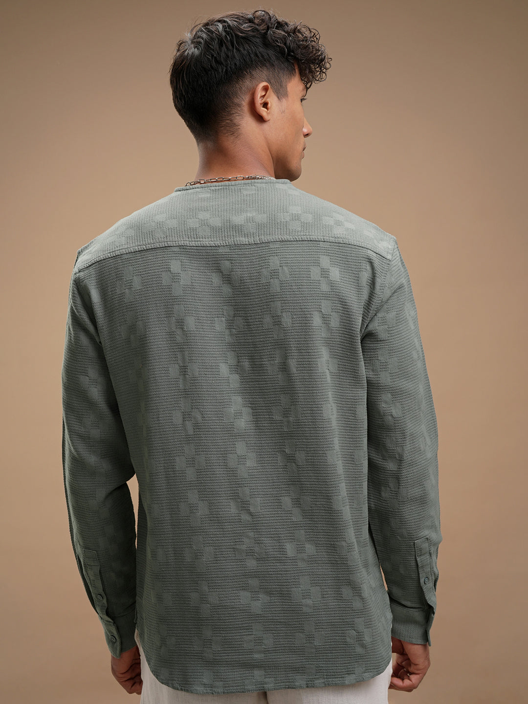 Highlander Men Green Self Design Relaxed Fit Casual Shirt - Green - Image 3