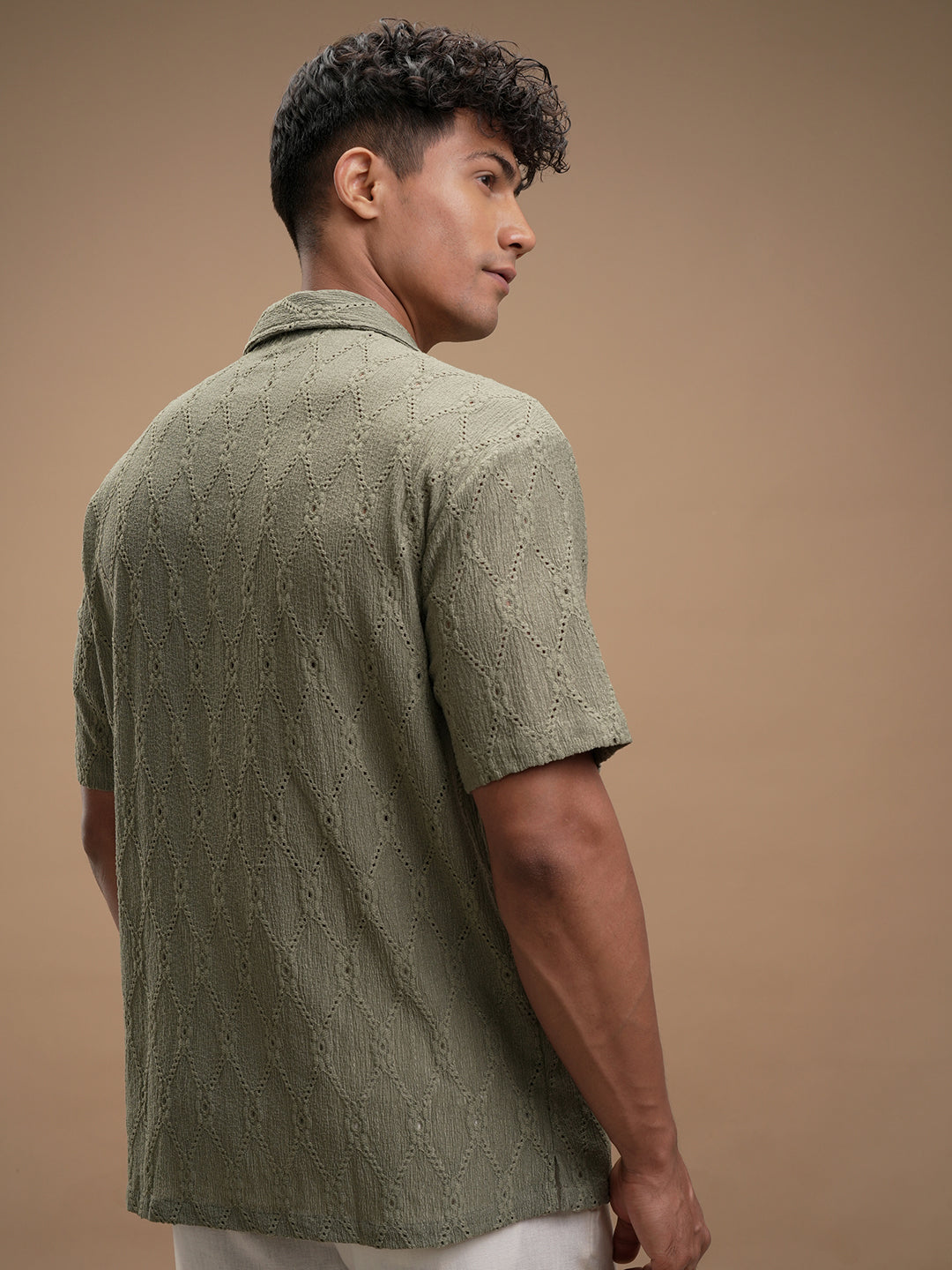 Highlander Men Green Self Design Relaxed Fit Casual Shirt - Green - Image 3