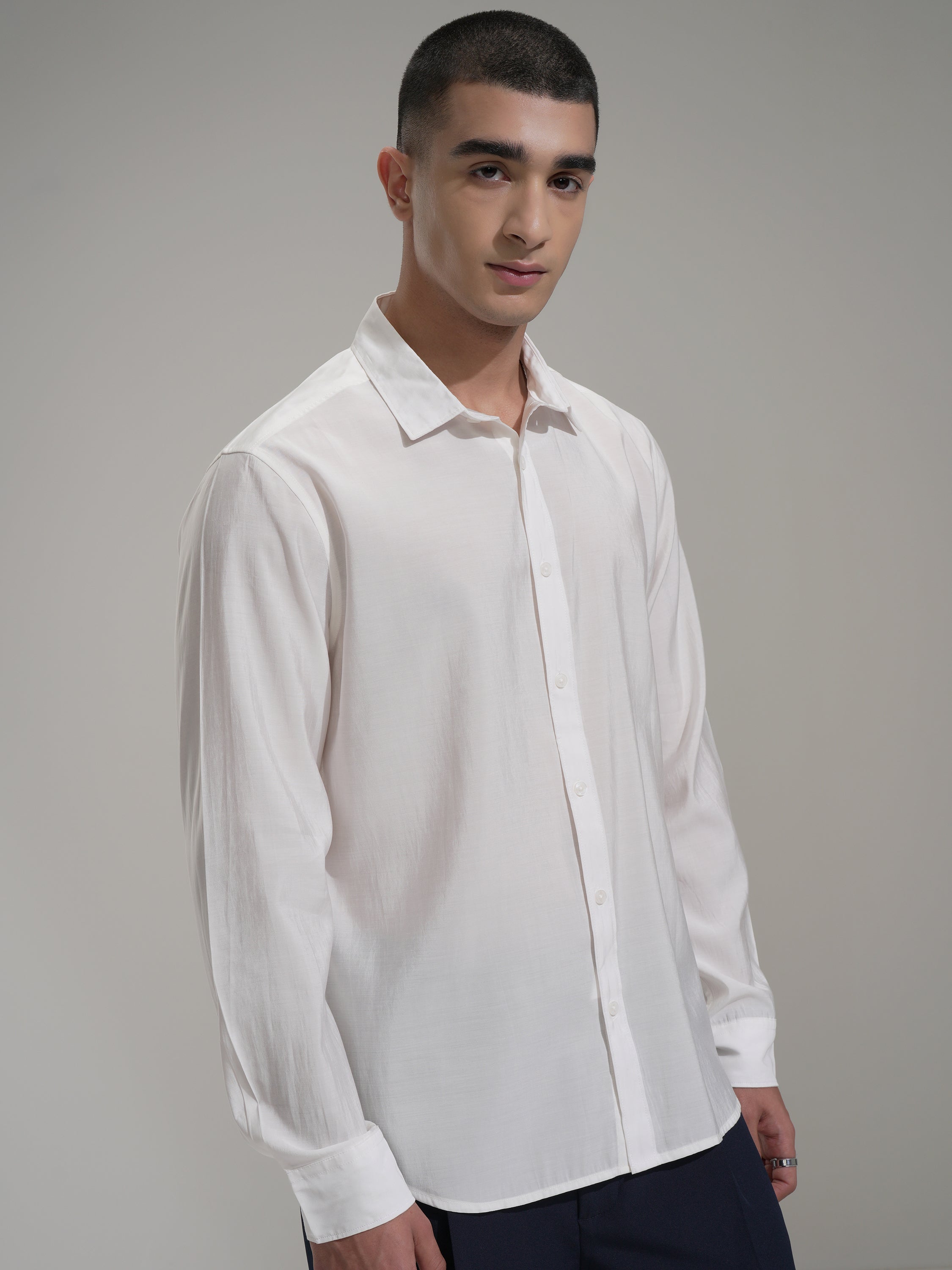 Highlander Men White Solid Slim Fit Casual Shirt - White - Image 6