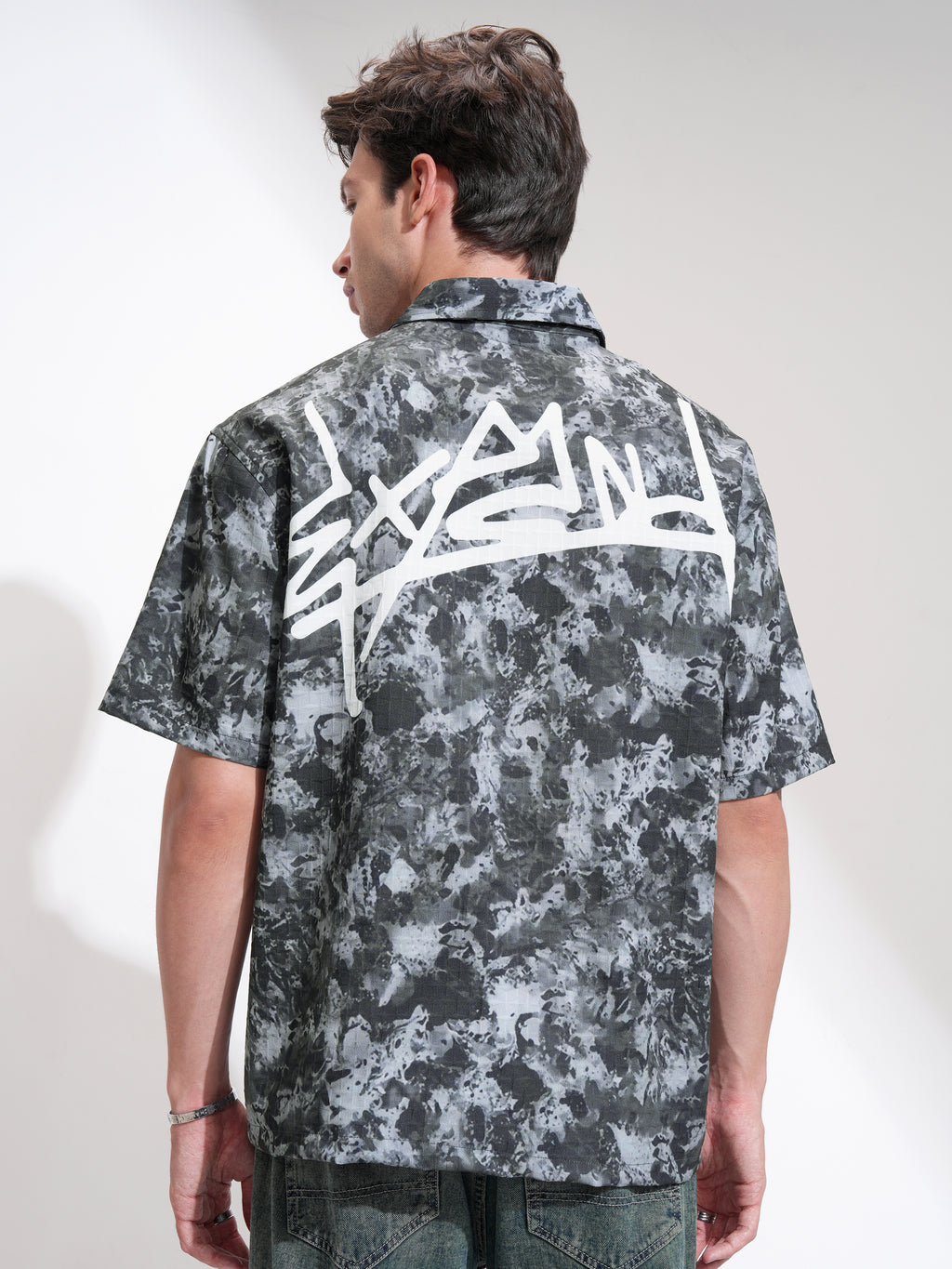 Highlander Men Black Printed Oversized Fit Casual Shirt - Black - Image 3