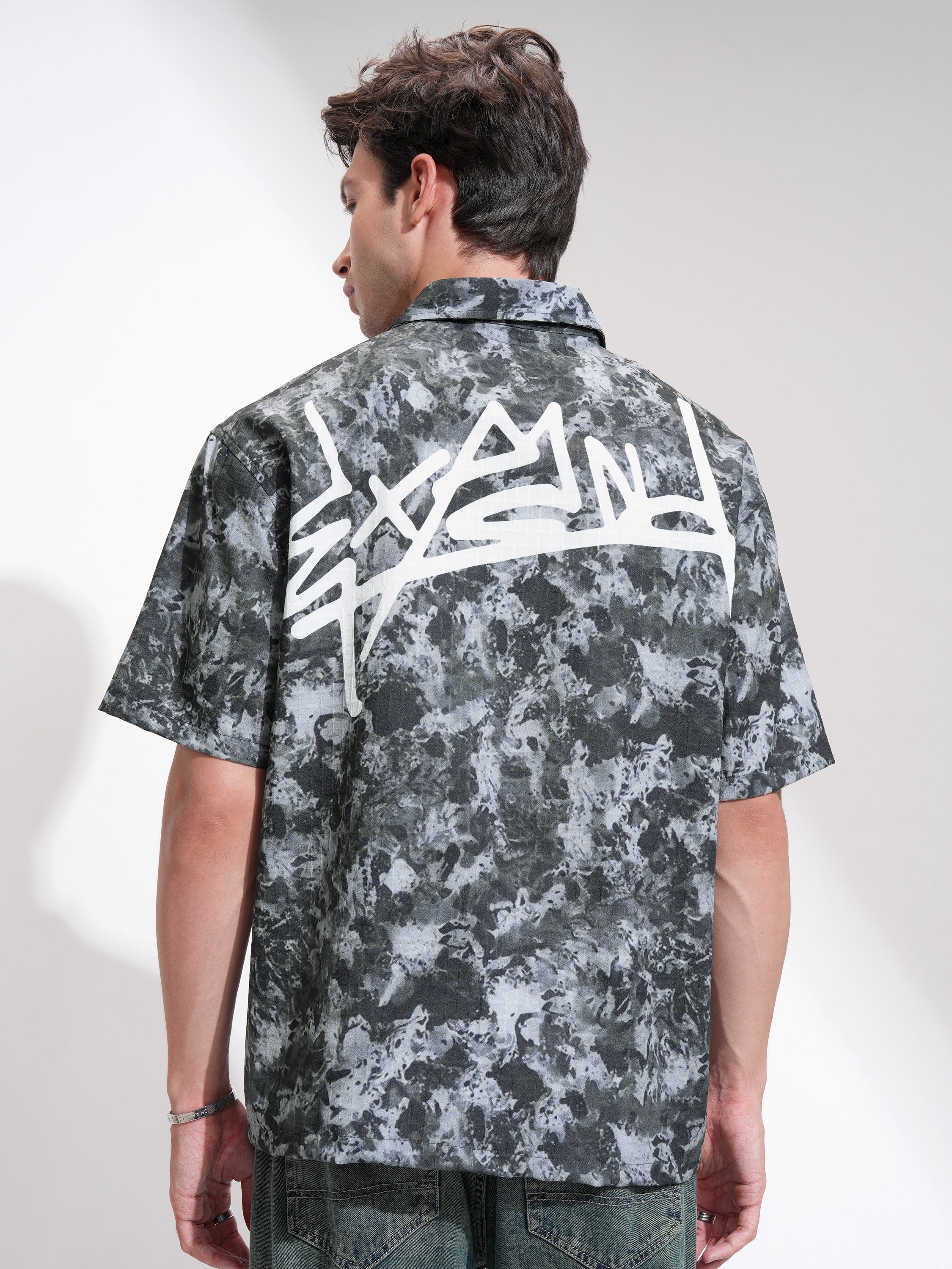 Highlander Men Black Printed Oversized Fit Casual Shirt - Black - Image 3
