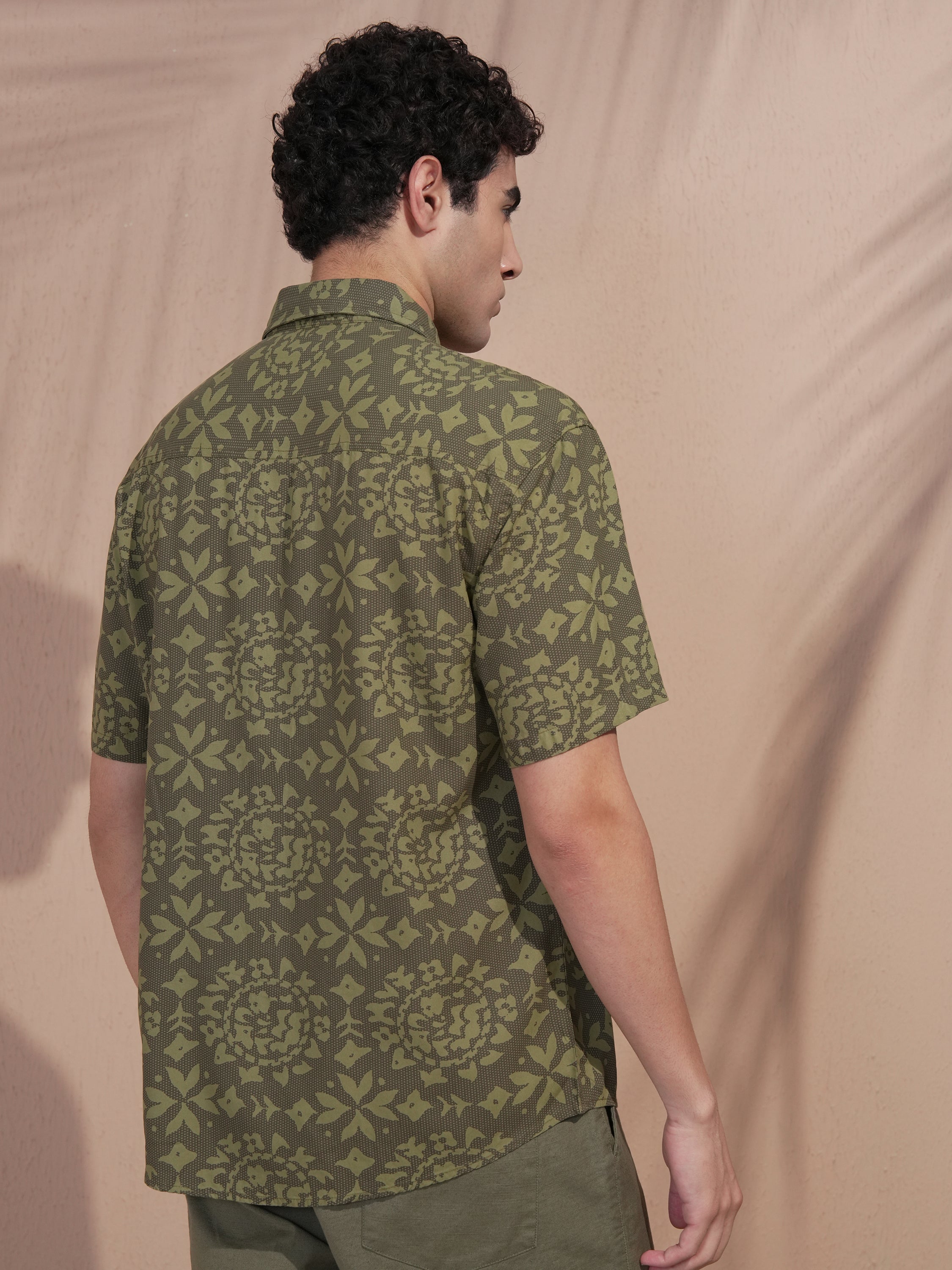 Highlander Men Olive Printed Relaxed Fit Casual Shirt - Olive - Image 3