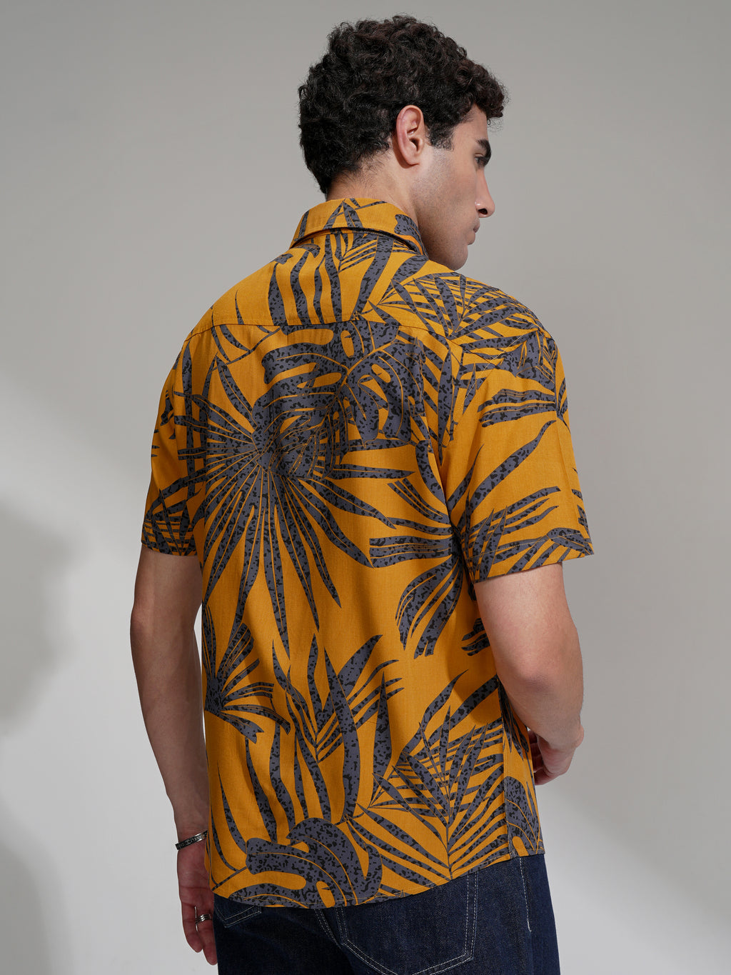Highlander Men Orange Printed Relaxed Fit Casual Shirt - Orange - Image 3