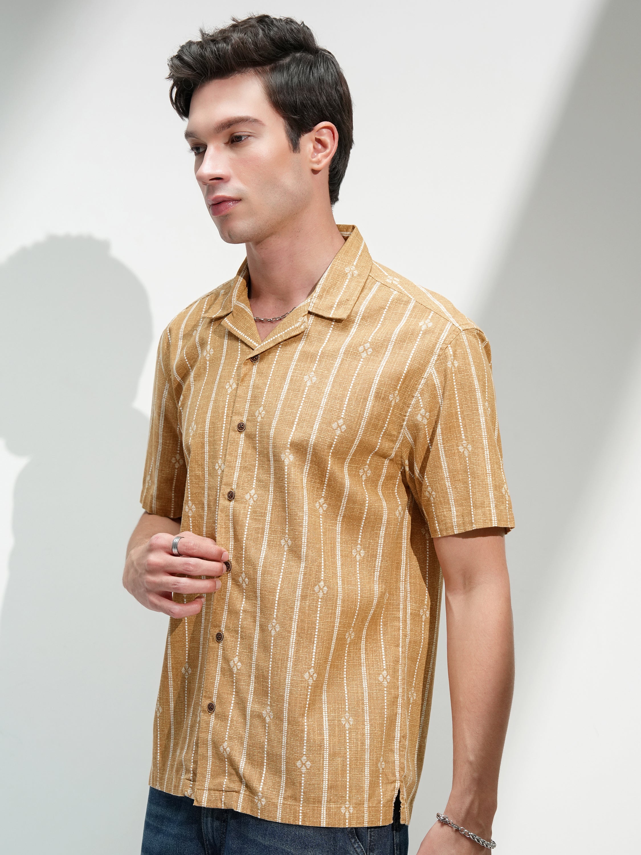 Highlander Men Mustard Printed Relaxed Fit Casual Shirt - Mustard - Image 4