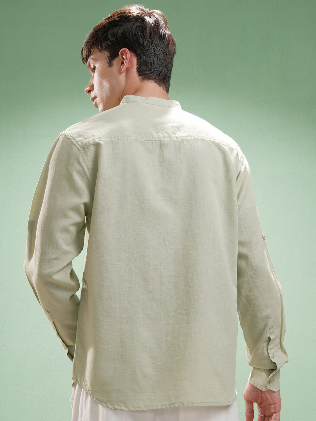 Highlander Men Green Self Design Relaxed Fit Casual Shirt - Green - Image 3