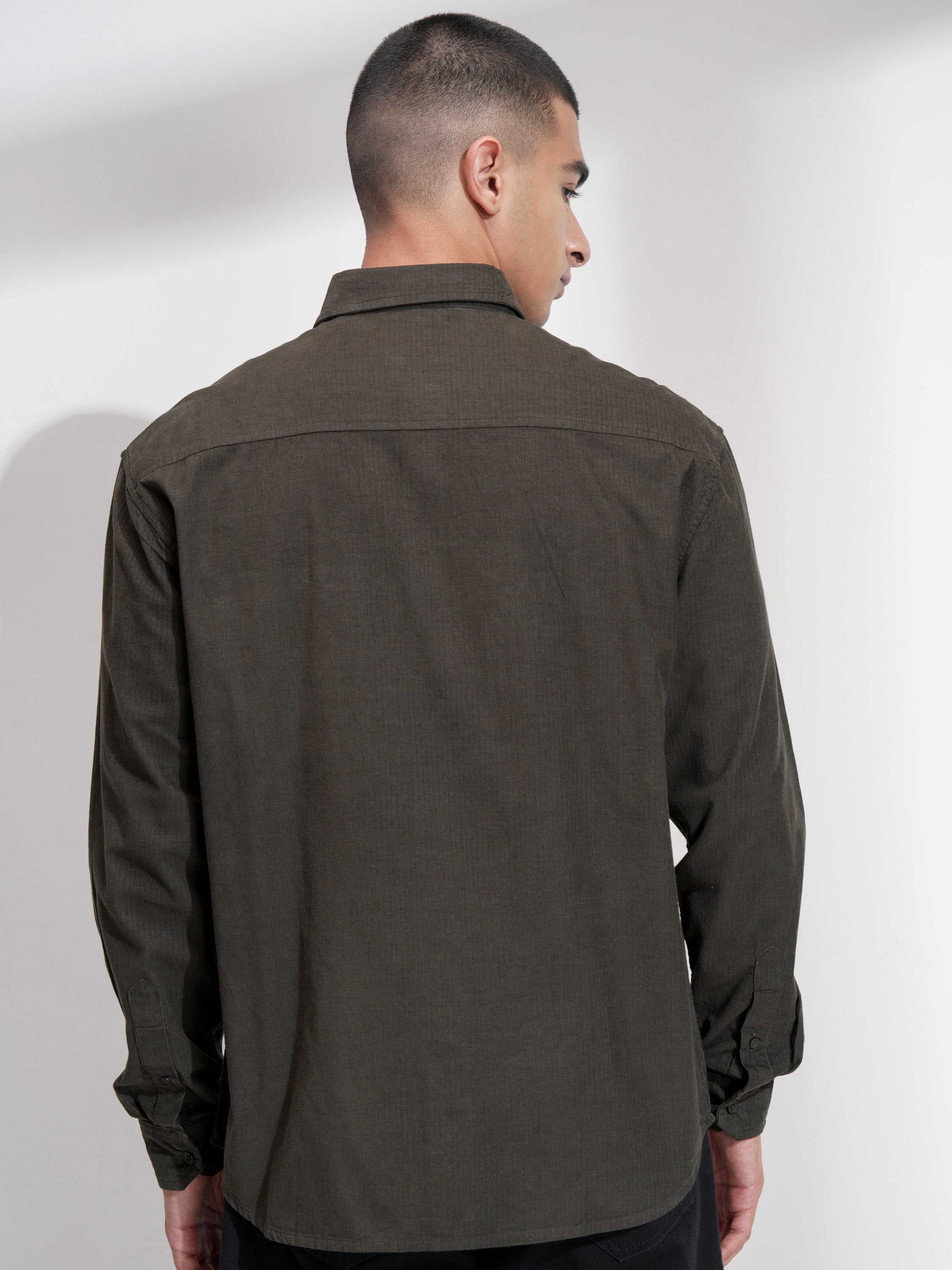 Highlander Men Olive Solid Relaxed Fit Casual Shirt - Olive - Image 3