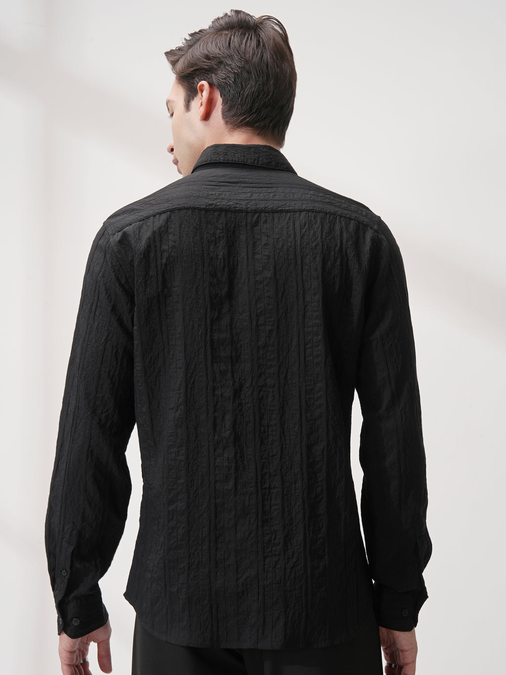 Highlander Men Black Striped Slim Fit Casual Shirt - Black - Image 3
