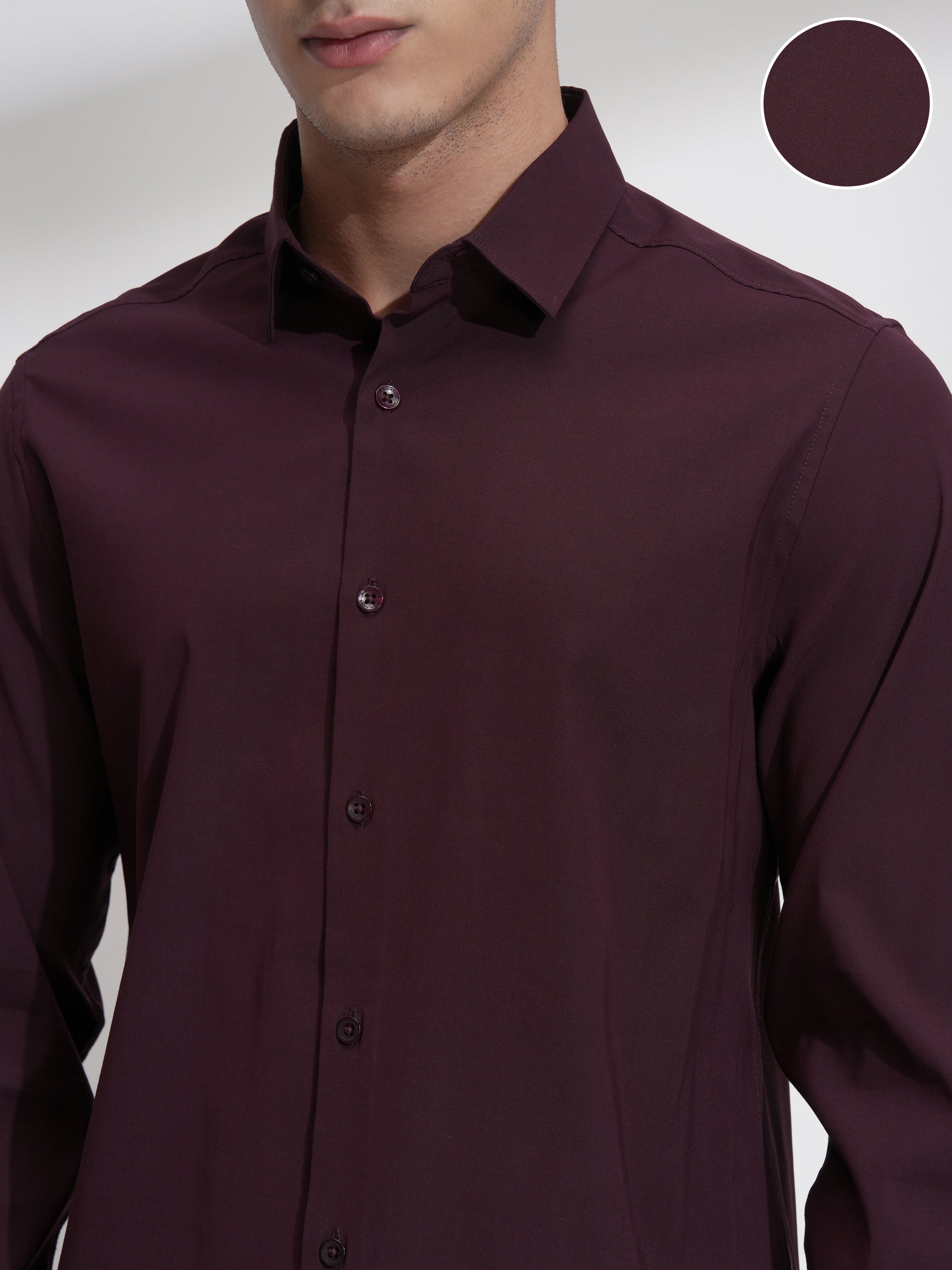 Highlander Men Burgundy Solid Slim Fit Casual Shirt - Burgundy - Image 5
