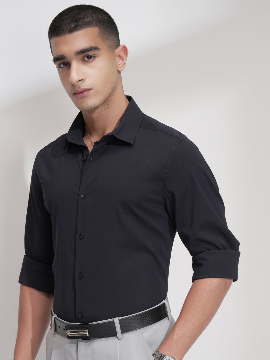 Highlander Men Black Solid Slim Fit Casual Shirt - Navy Blue - Image 4