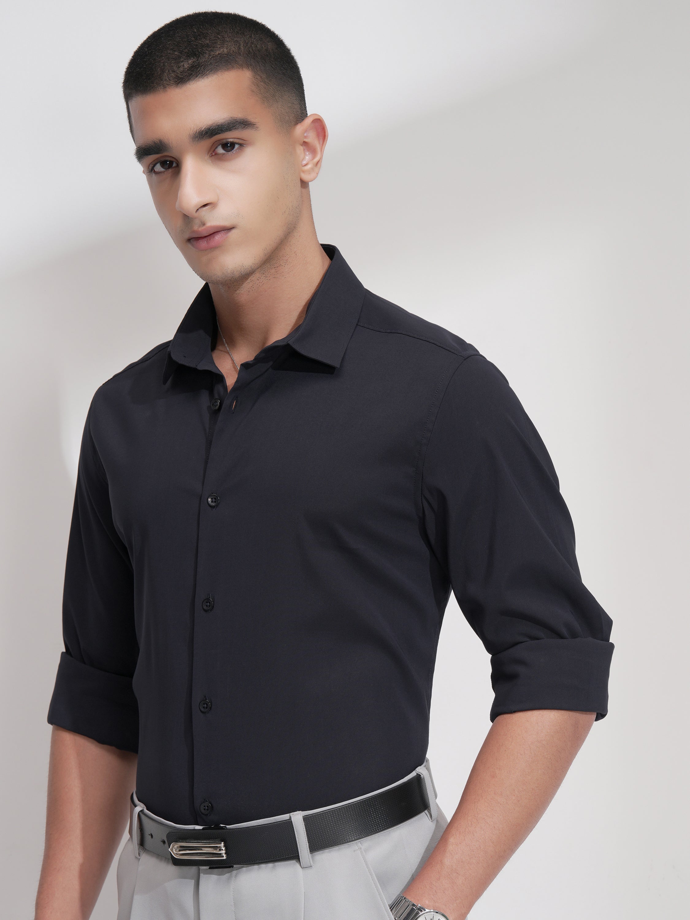 Highlander Men Black Solid Slim Fit Casual Shirt - Navy Blue - Image 4