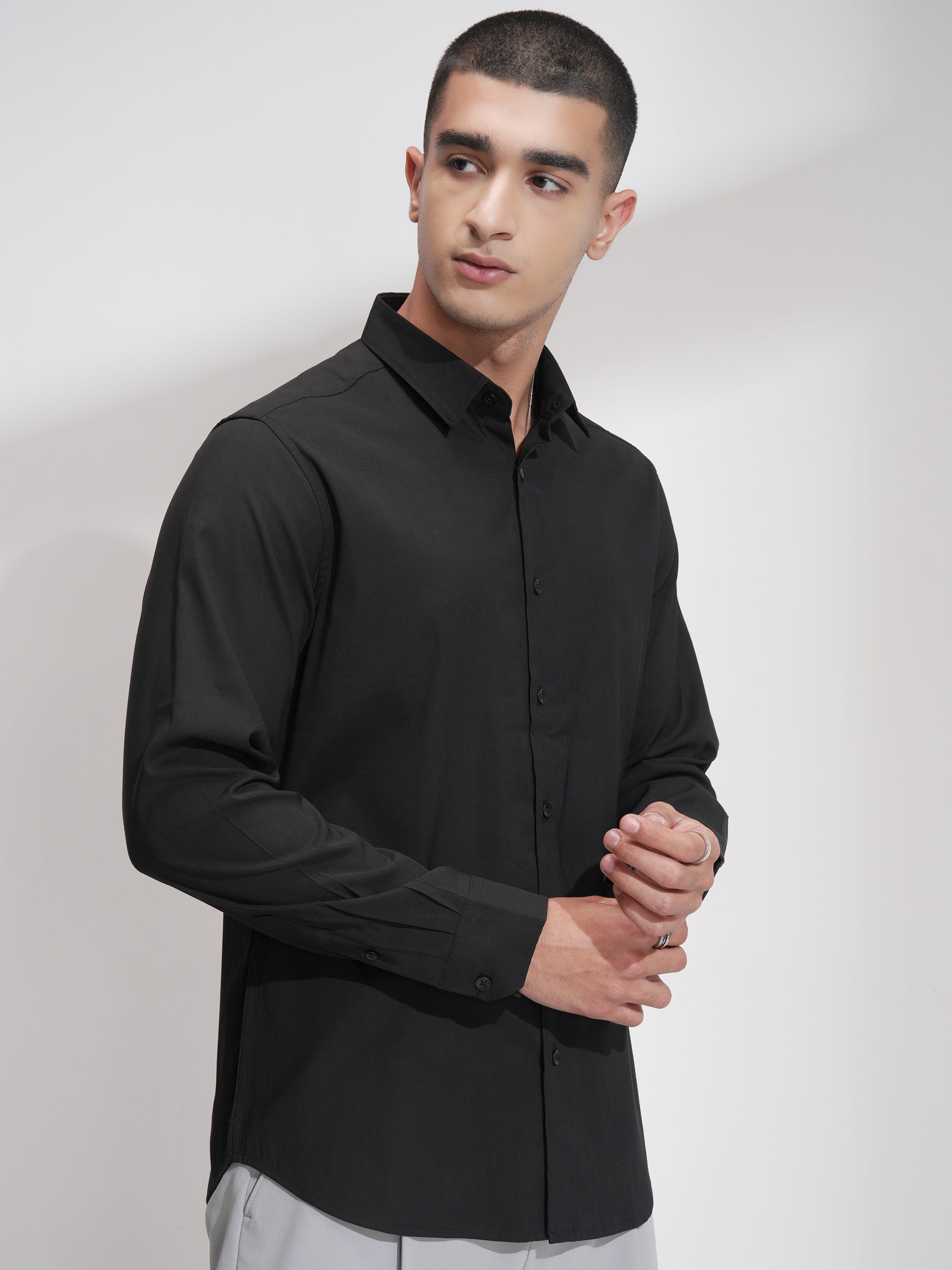 Highlander Men Black Solid Slim Fit Casual Shirt - Black - Image 6
