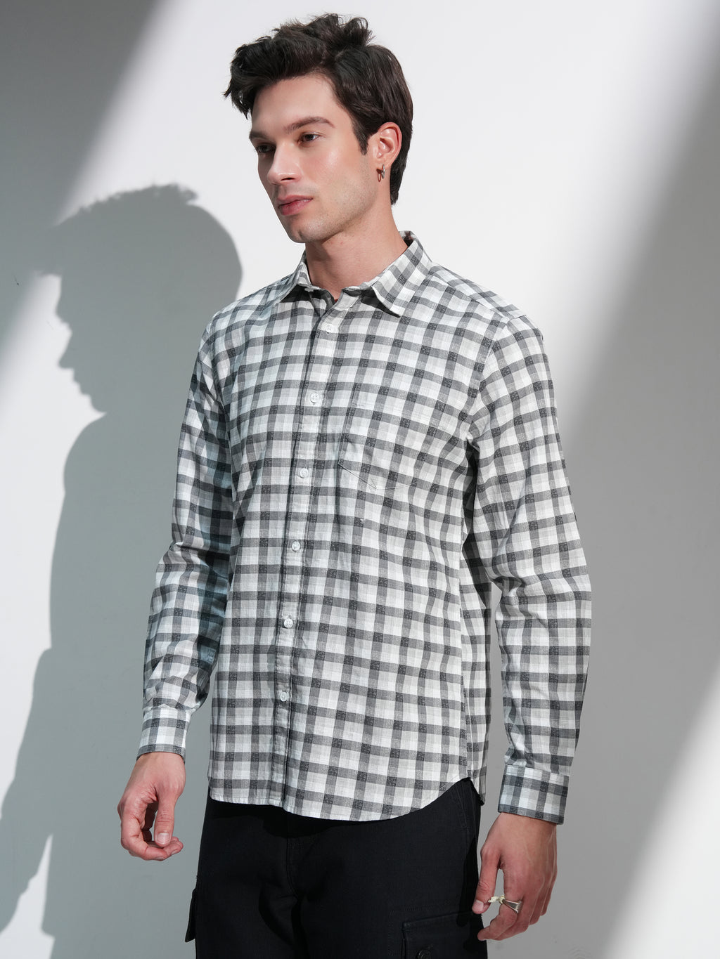Highlander Men White Checked Slim Fit Casual Shirt - White - Image 4