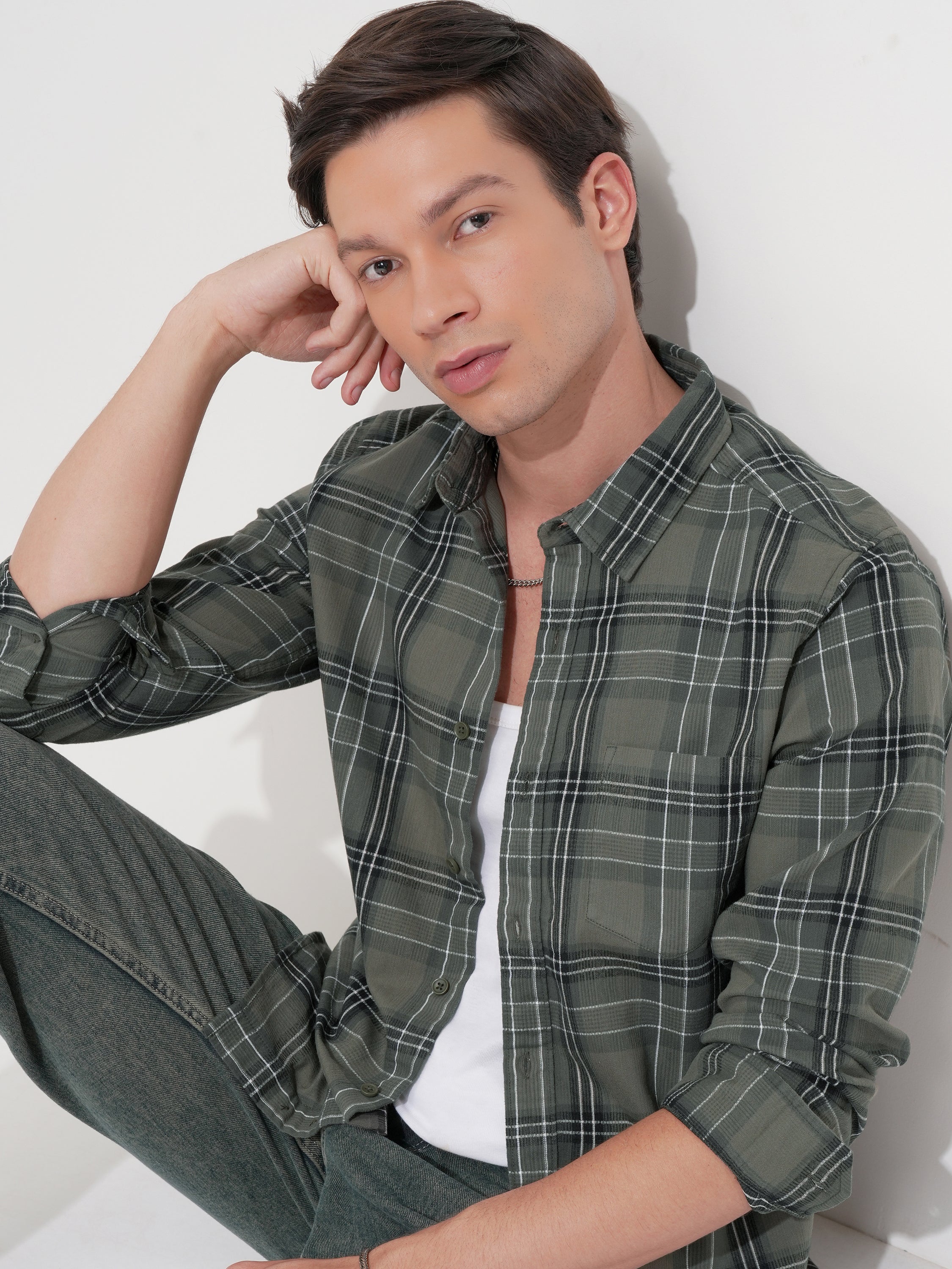Highlander Men Olive Checked Slim Fit Casual Shirt - Olive - Image 1
