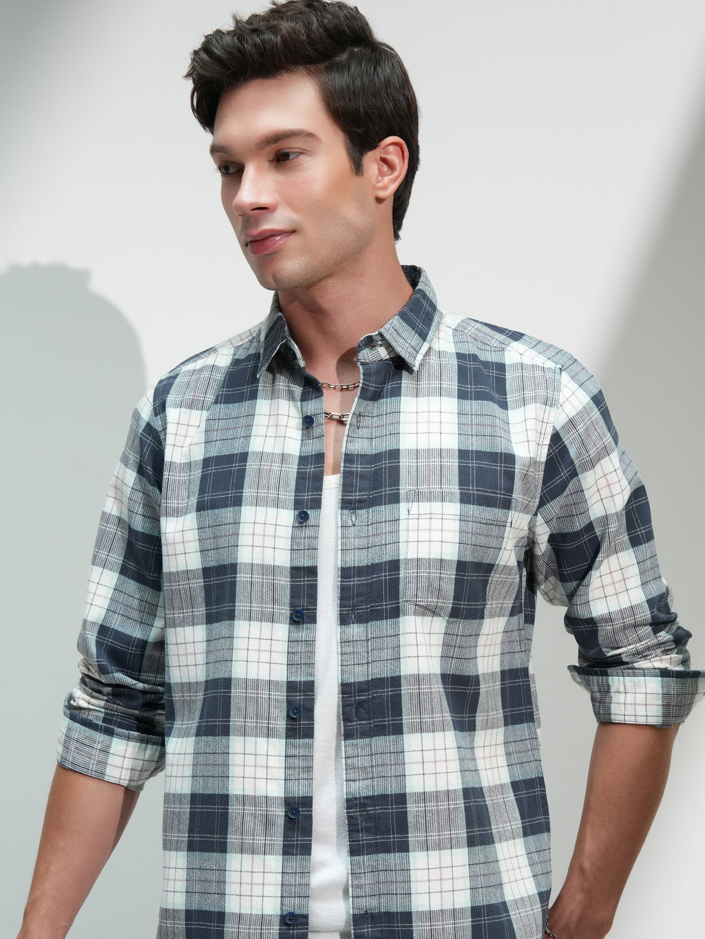 Highlander Men Blue Checked Slim Fit Casual Shirt - Blue - Image 1
