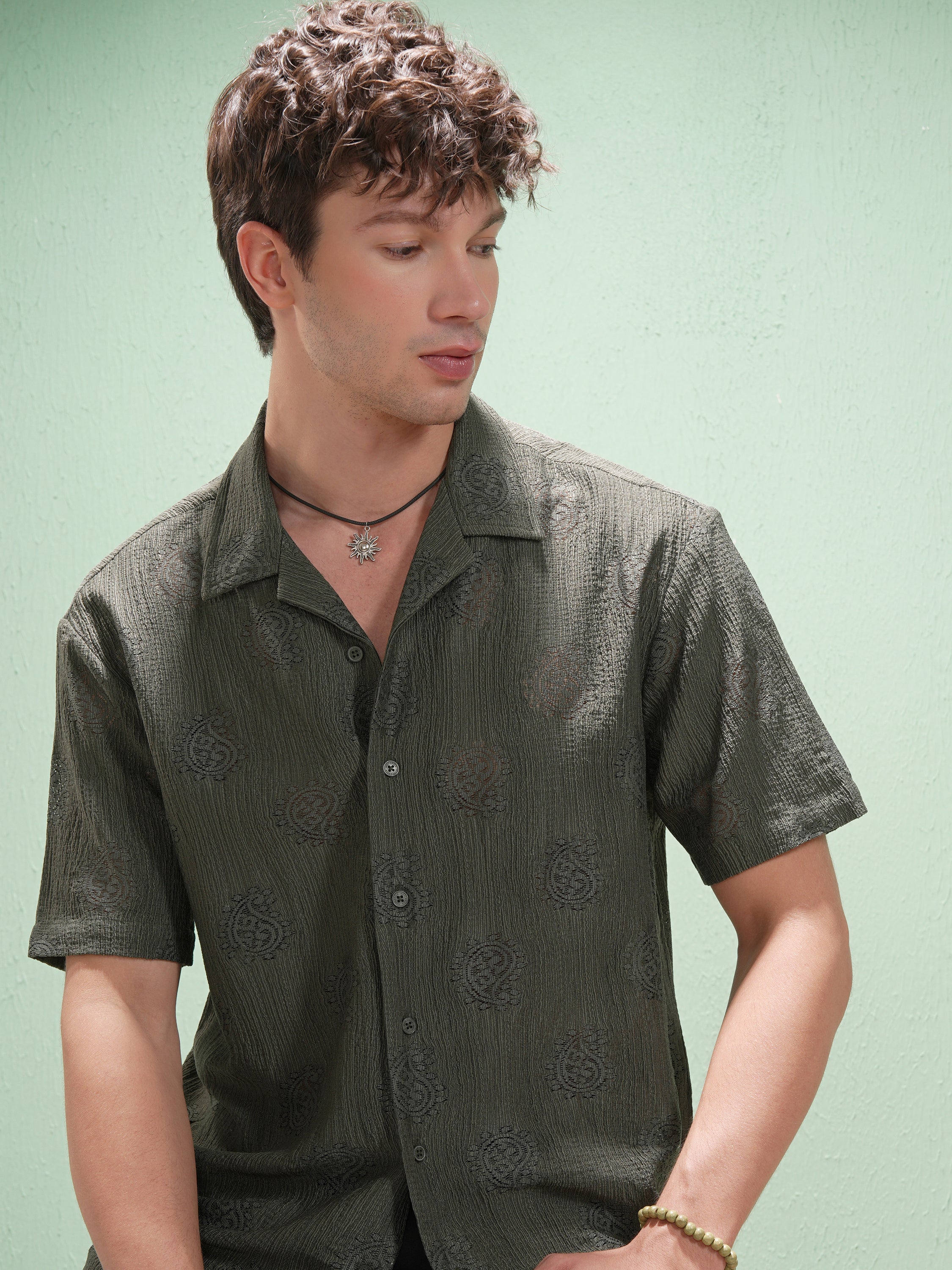 Highlander Men Green Printed Relaxed Fit Casual Shirt - Green - Image 1