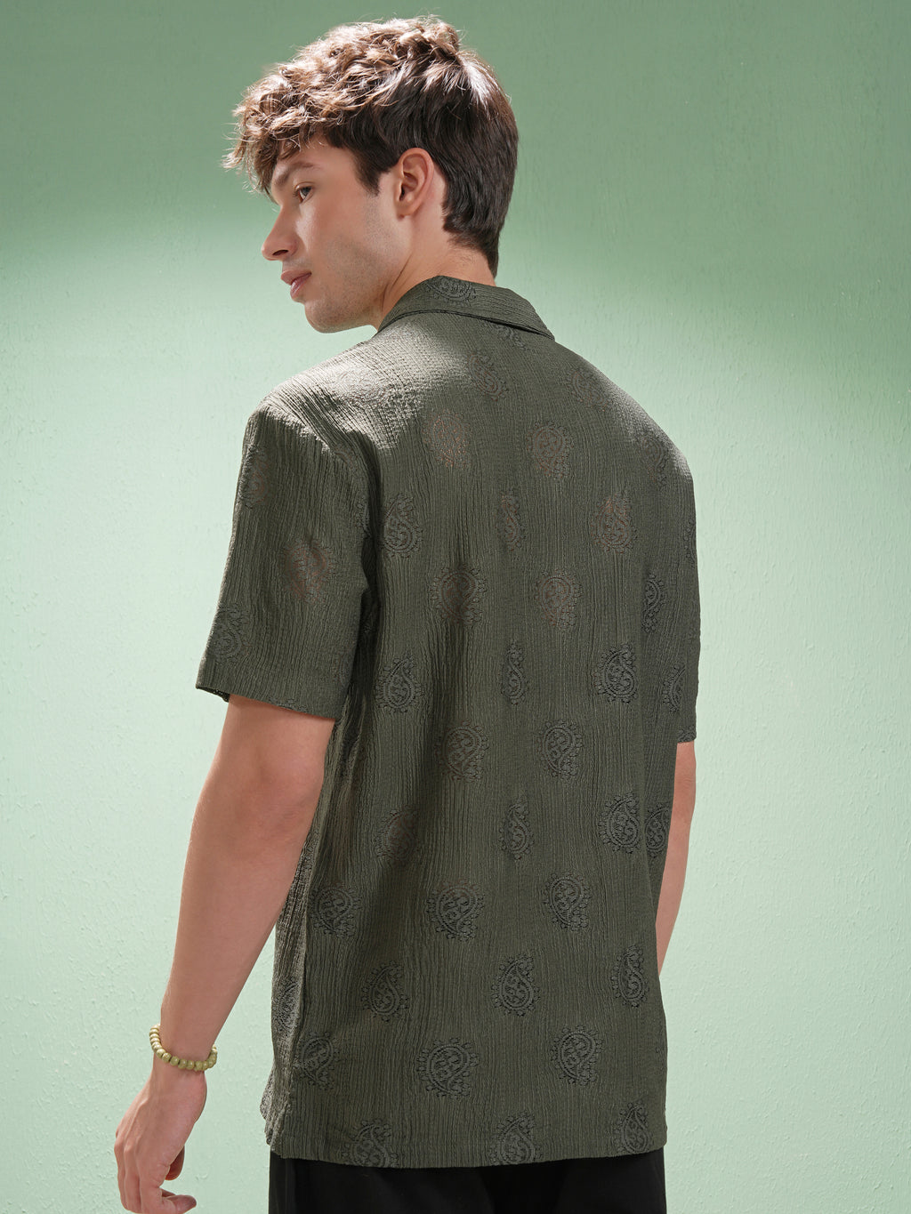 Highlander Men Green Printed Relaxed Fit Casual Shirt - Green - Image 3