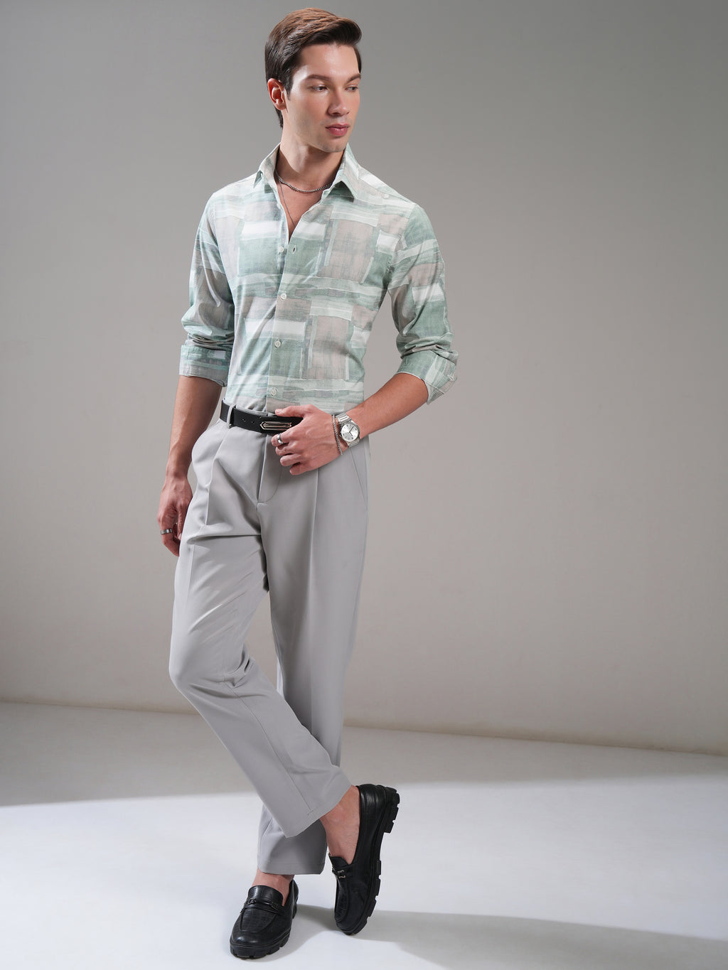 Highlander Men Green Printed Slim Fit Casual Shirt - Green - Image 2