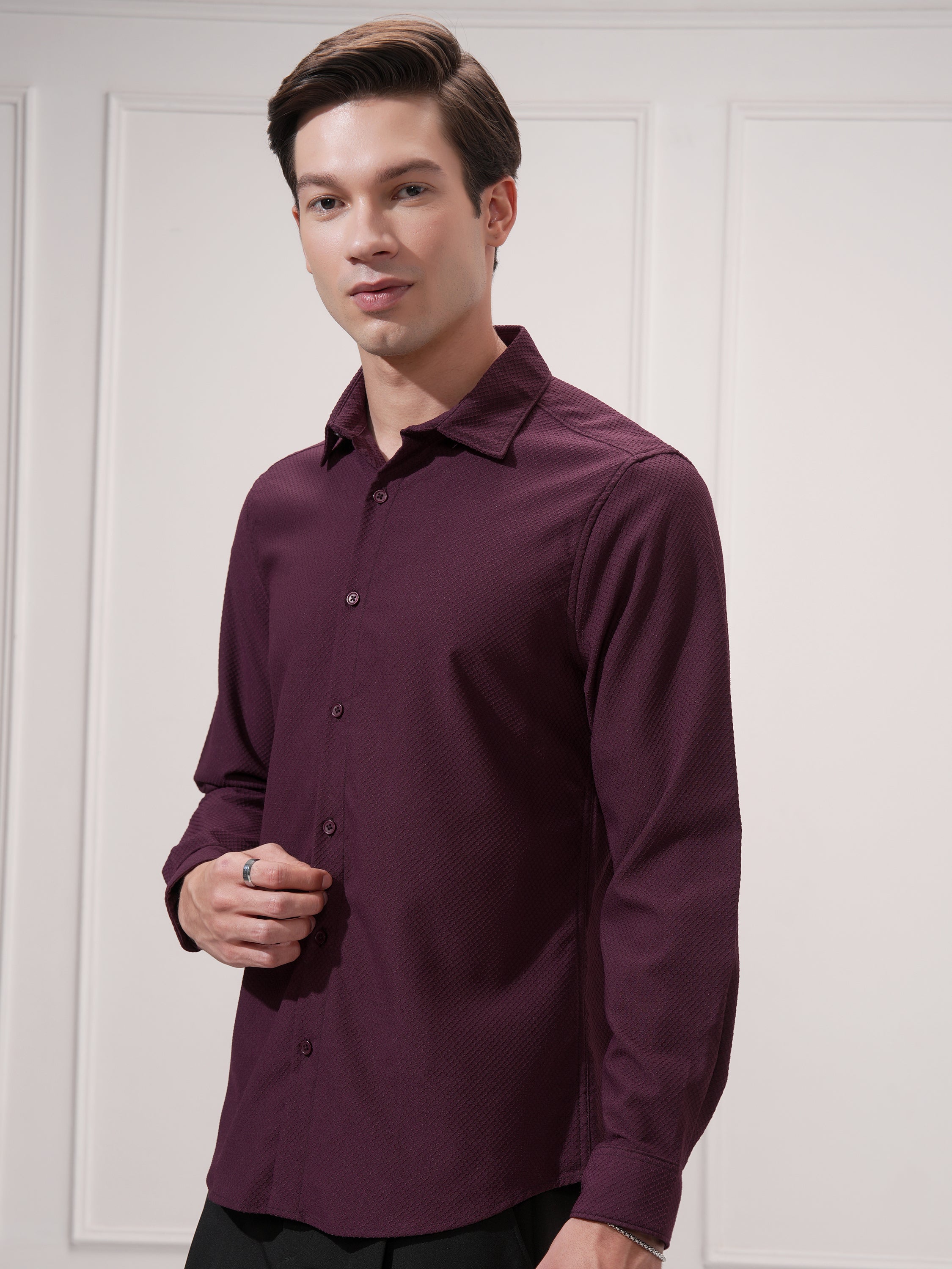 Highlander Men Maroon Self Design Slim Fit Casual Shirt - Maroon - Image 4