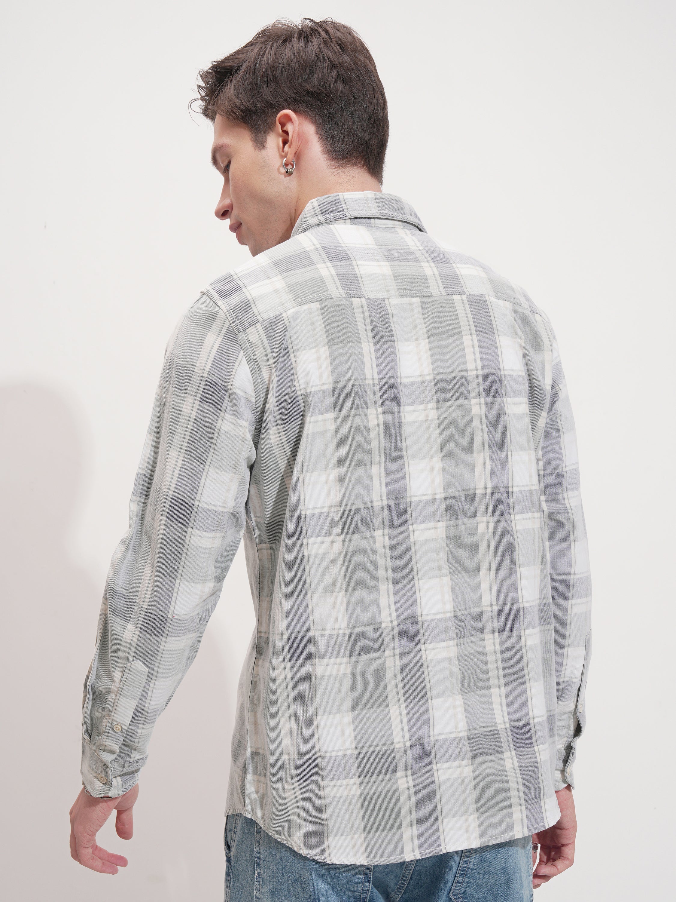 Highlander Men White Checked Slim Fit Casual Shirt - White - Image 3