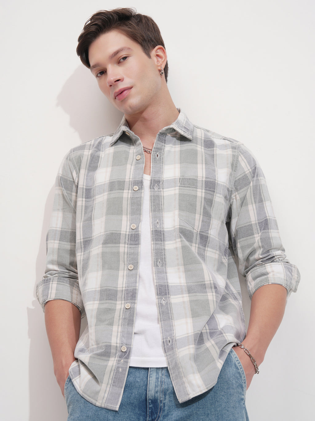 Highlander Men White Checked Slim Fit Casual Shirt - White - Image 6