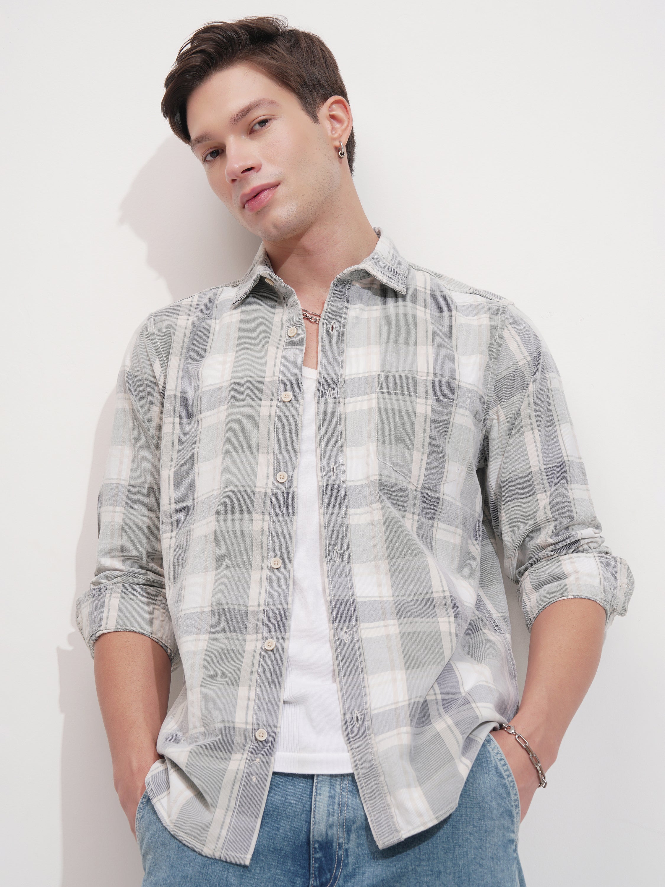 Highlander Men White Checked Slim Fit Casual Shirt - White - Image 6