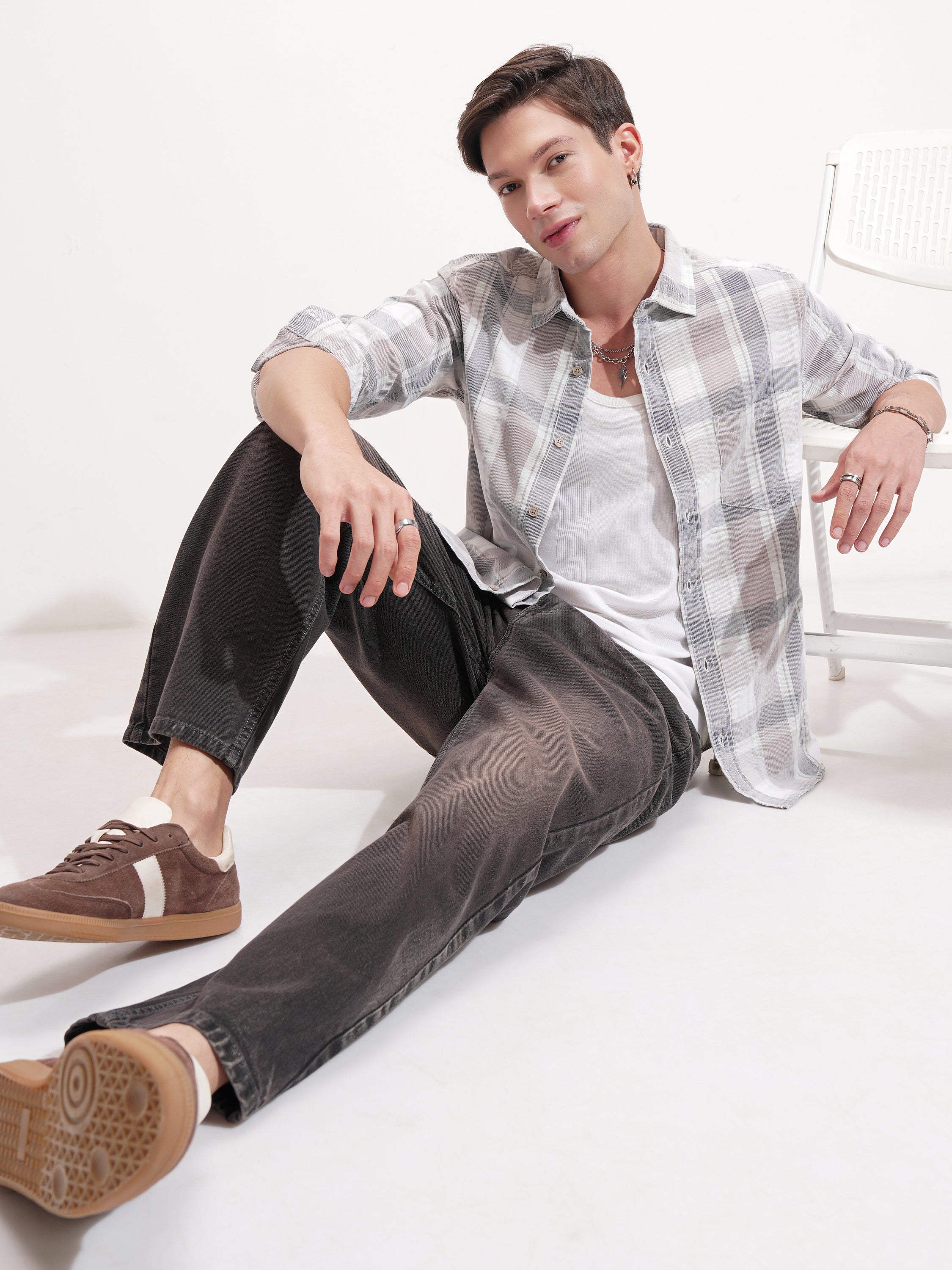 Highlander Men White Checked Slim Fit Casual Shirt - White - Image 2