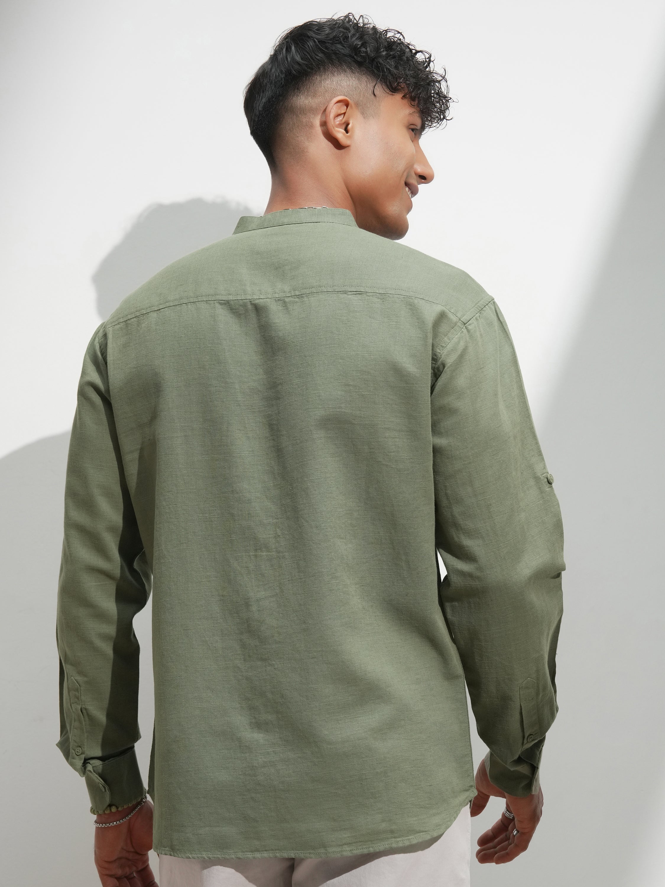 Highlander Men Green Self Design Relaxed Fit Casual Shirt - Green - Image 3