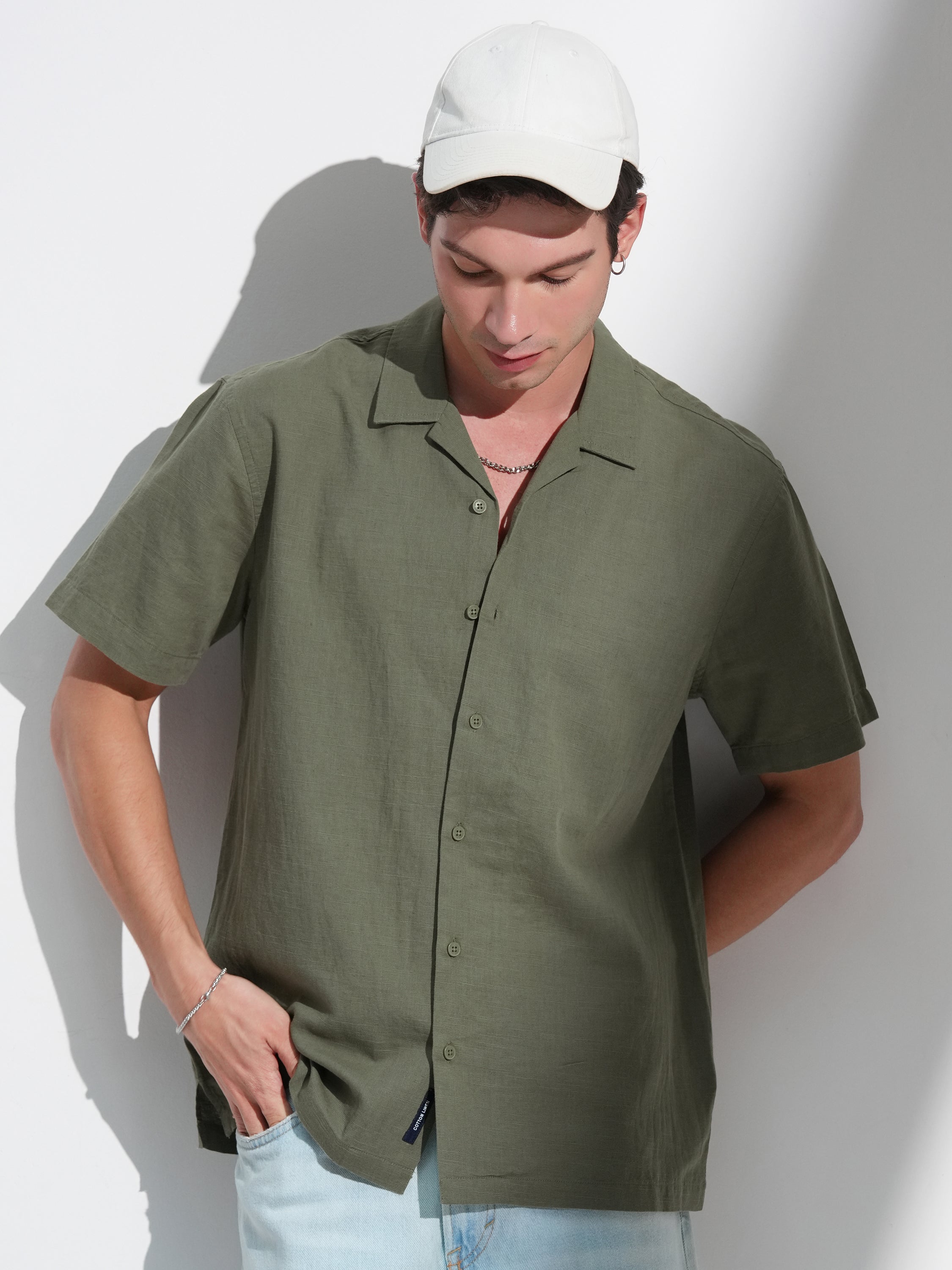 Highlander Men Green Solid Relaxed Fit Casual Shirt - Green - Image 1