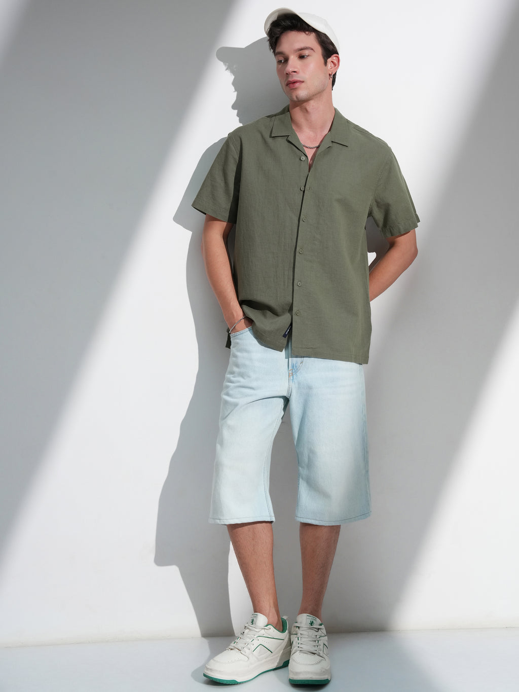Highlander Men Green Solid Relaxed Fit Casual Shirt - Green - Image 2