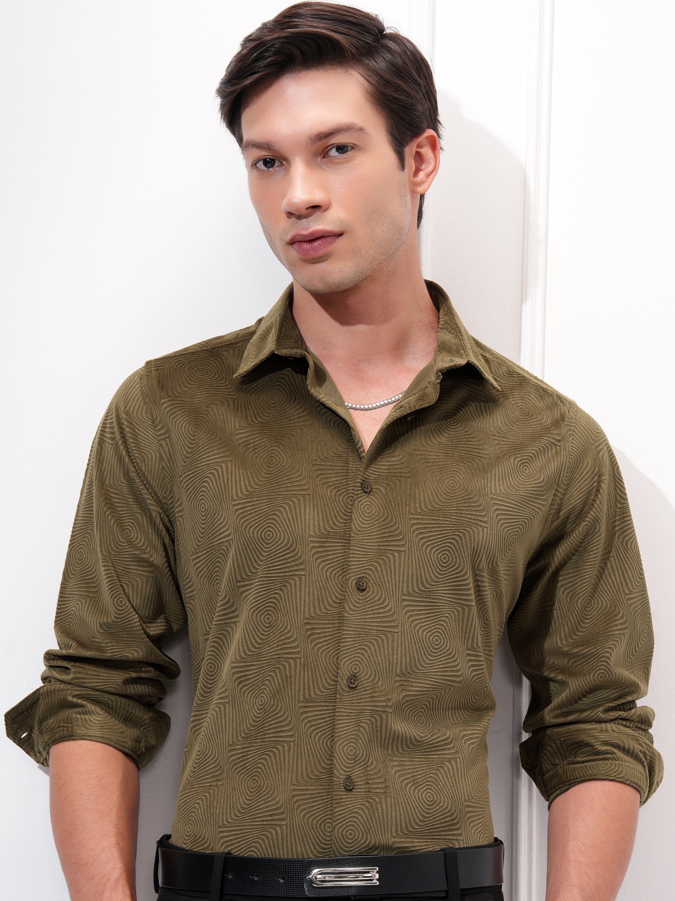 Highlander Men Olive Self Design Slim Fit Casual Shirt - Olive - Image 1