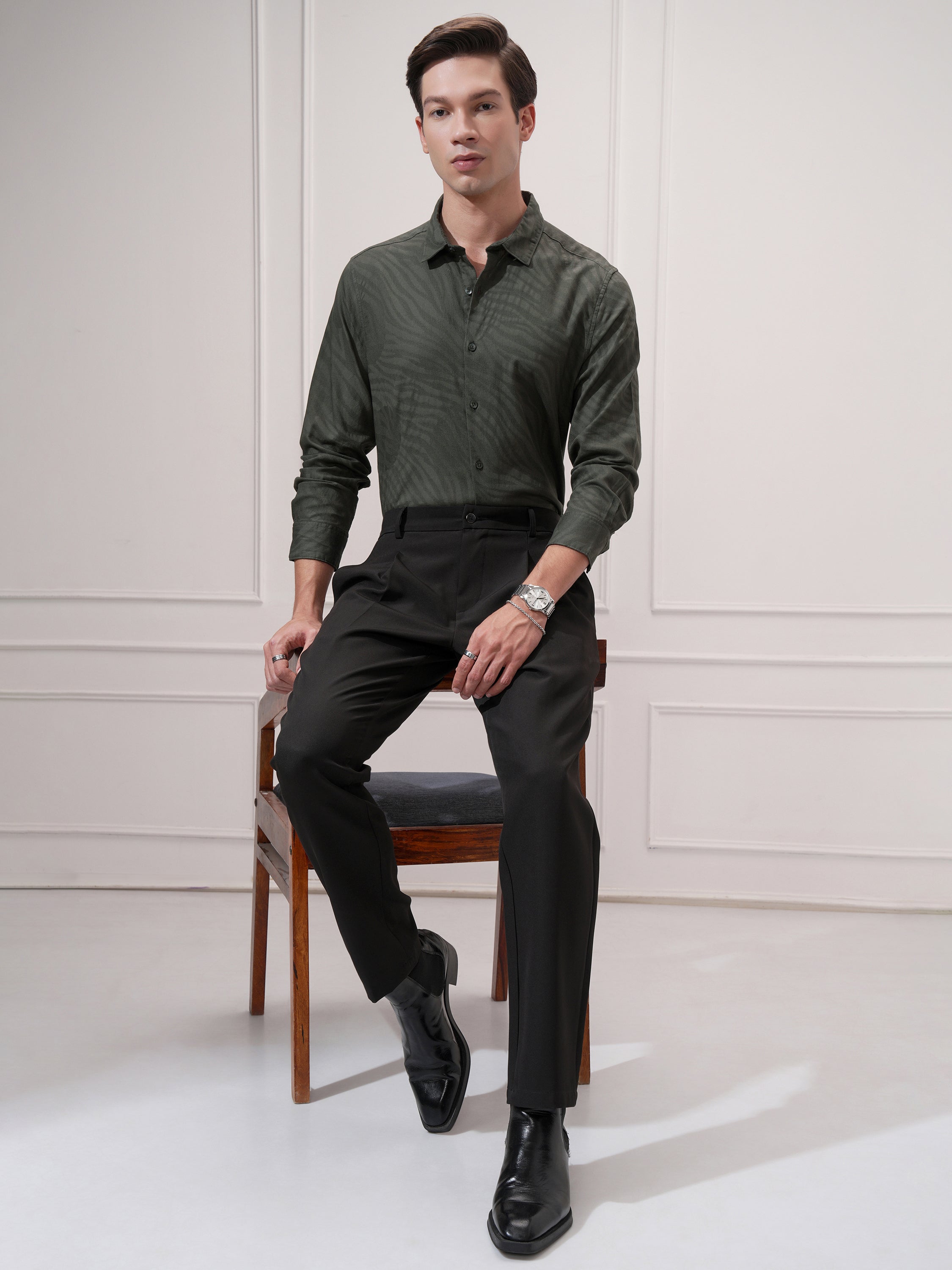 Highlander Men Green Self Design Slim Fit Casual Shirt - Green - Image 2