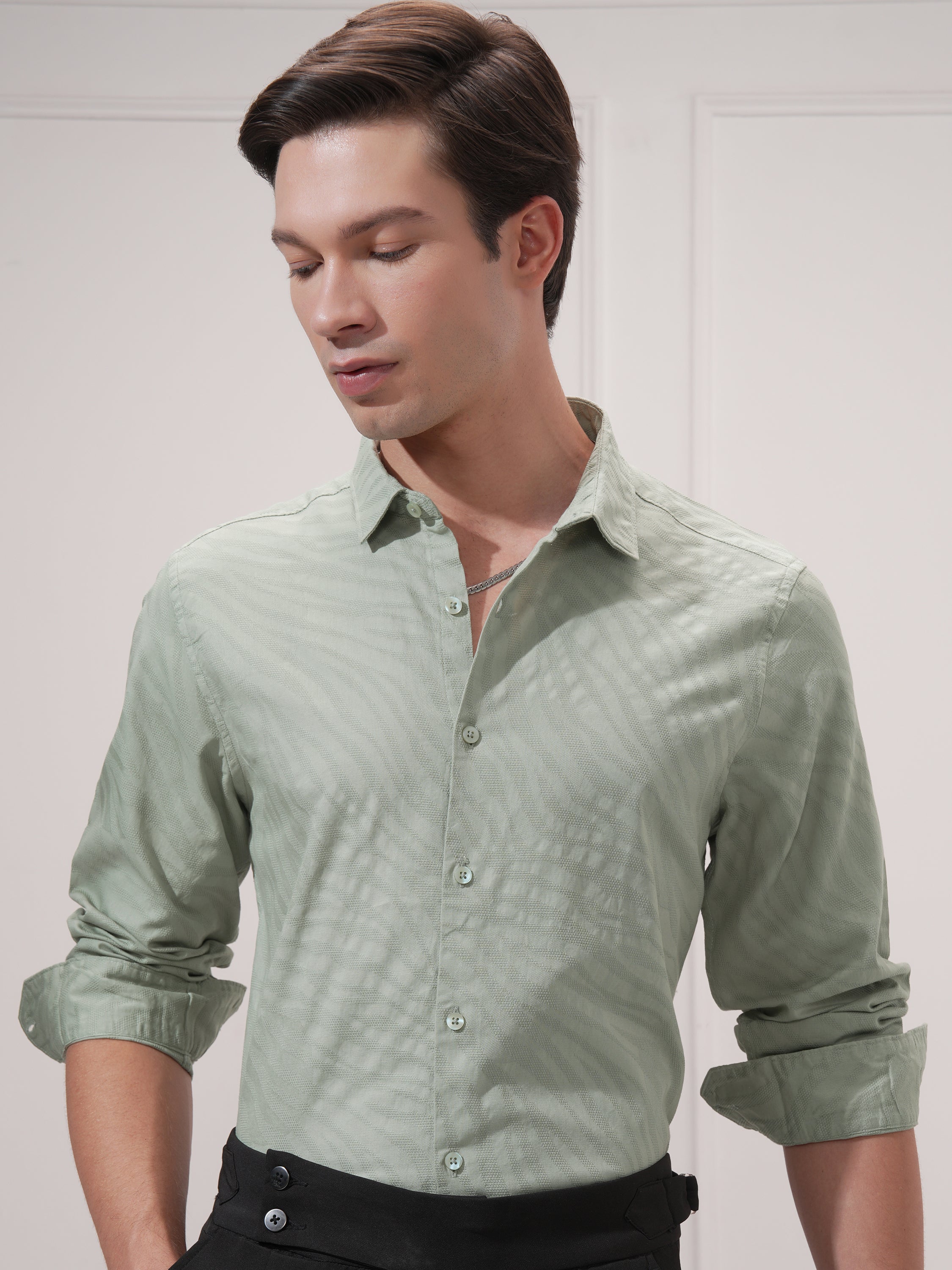 Highlander Men Green Self Design Slim Fit Casual Shirt - Green - Image 1