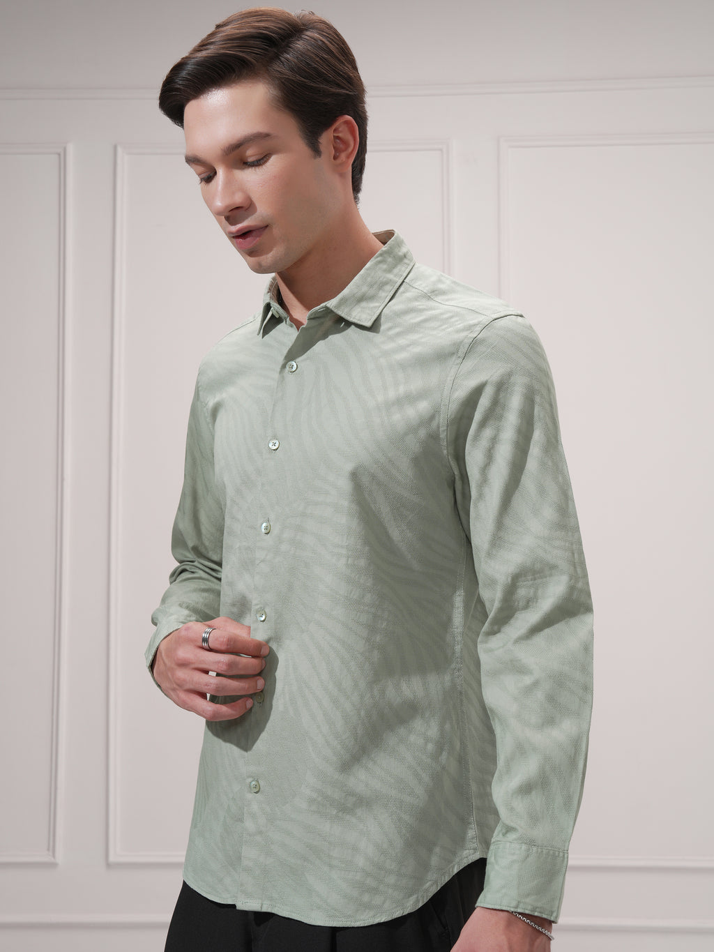 Highlander Men Green Self Design Slim Fit Casual Shirt - Green - Image 4