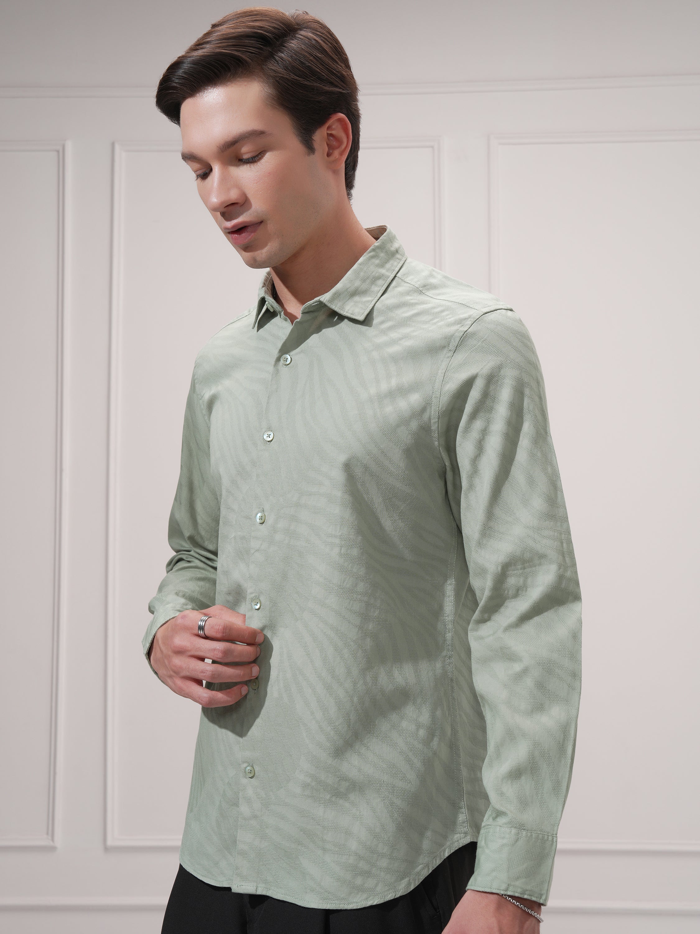 Highlander Men Green Self Design Slim Fit Casual Shirt - Green - Image 4