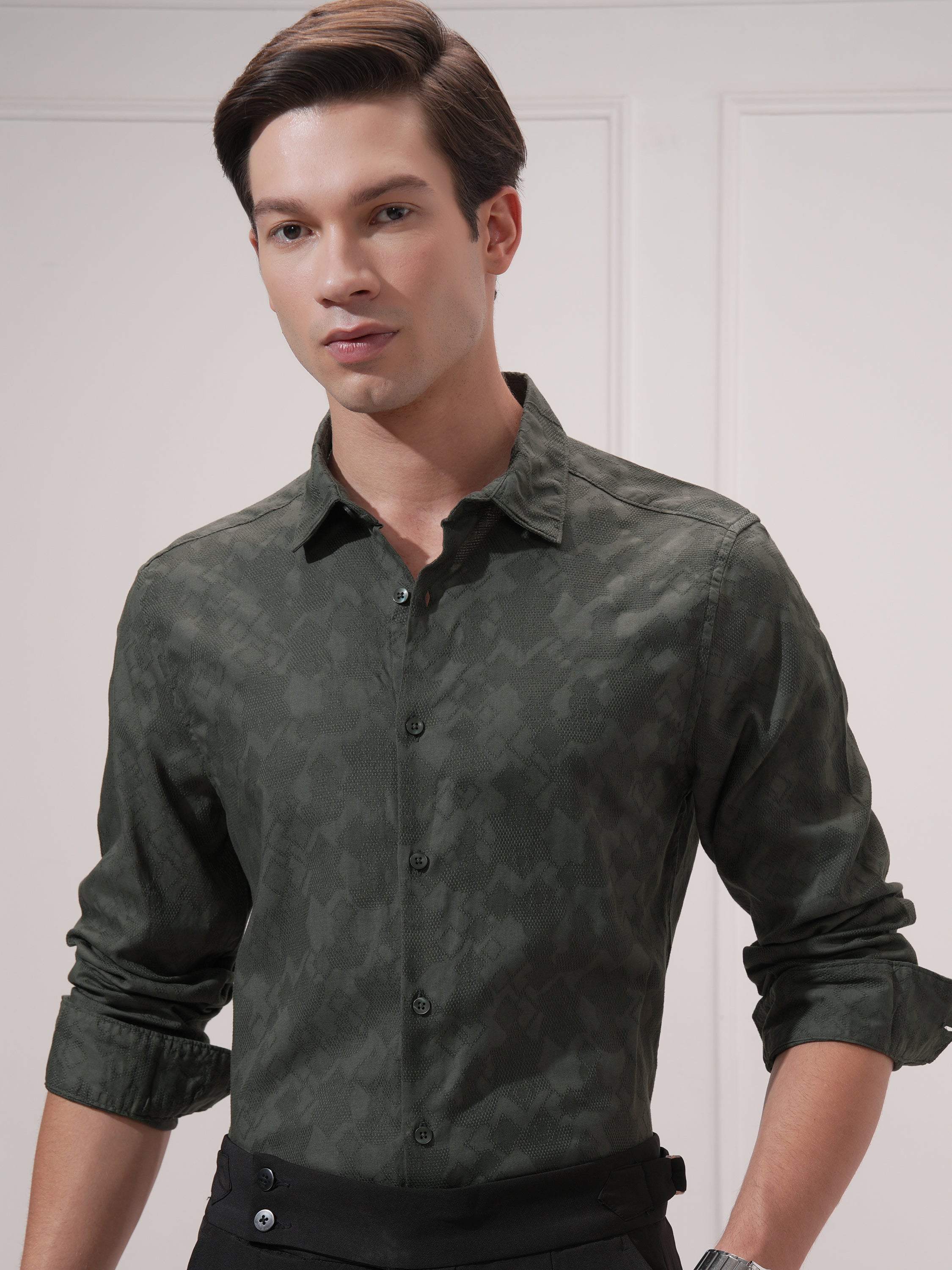 Highlander Men Green Self Design Slim Fit Casual Shirt - Green - Image 1