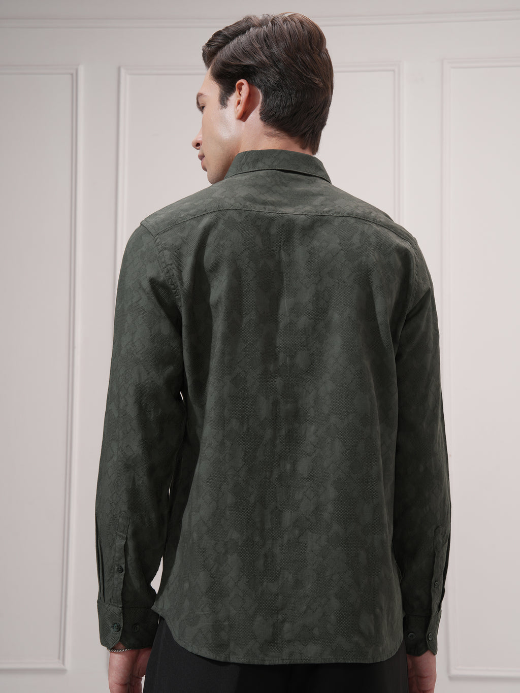 Highlander Men Green Self Design Slim Fit Casual Shirt - Green - Image 3