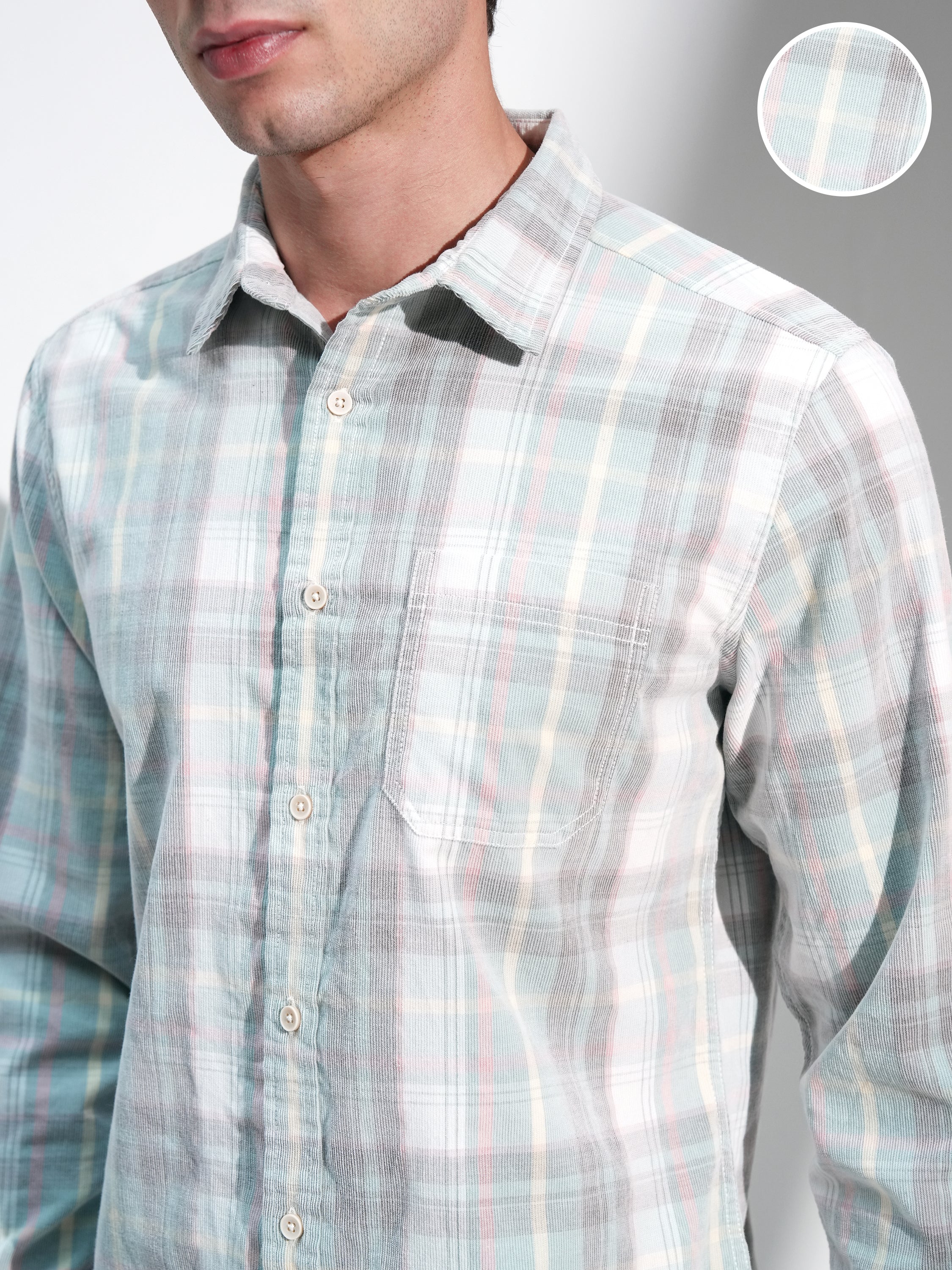 Highlander Men Green Checked Slim Fit Casual Shirt - Green - Image 5