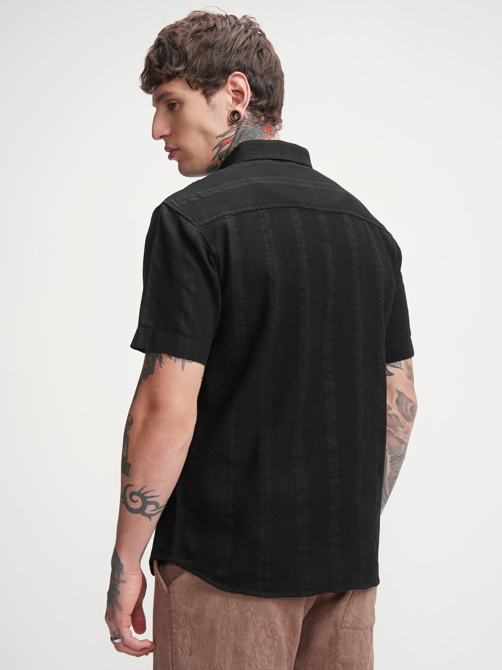 Highlander Men Black Self Design Relaxed Fit Casual Shirt - Black - Image 3