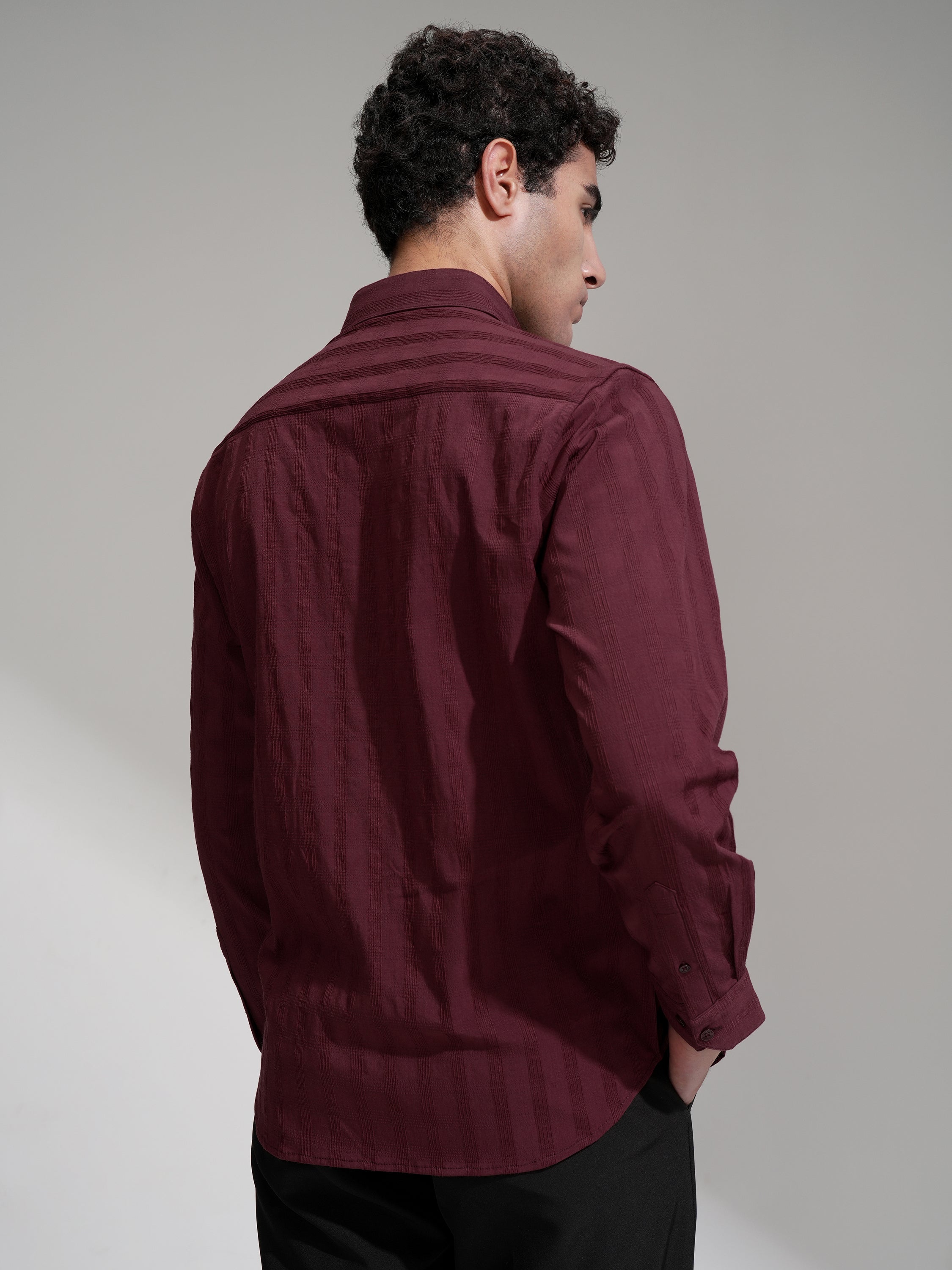 Highlander Men Maroon Self Design Slim Fit Casual Shirt - Maroon - Image 3