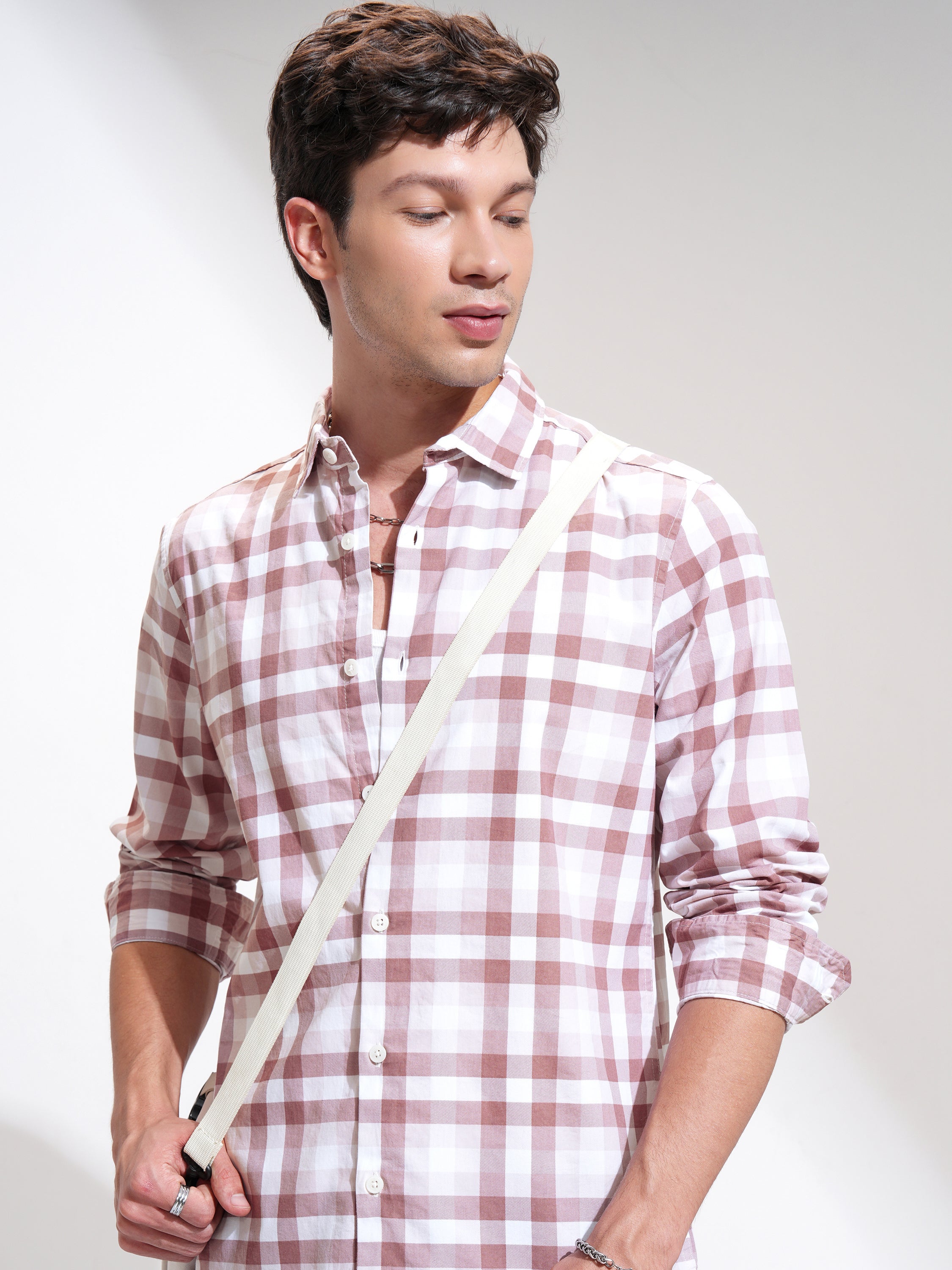 Highlander Men Maroon Checked Slim Fit Casual Shirt - Maroon - Image 1