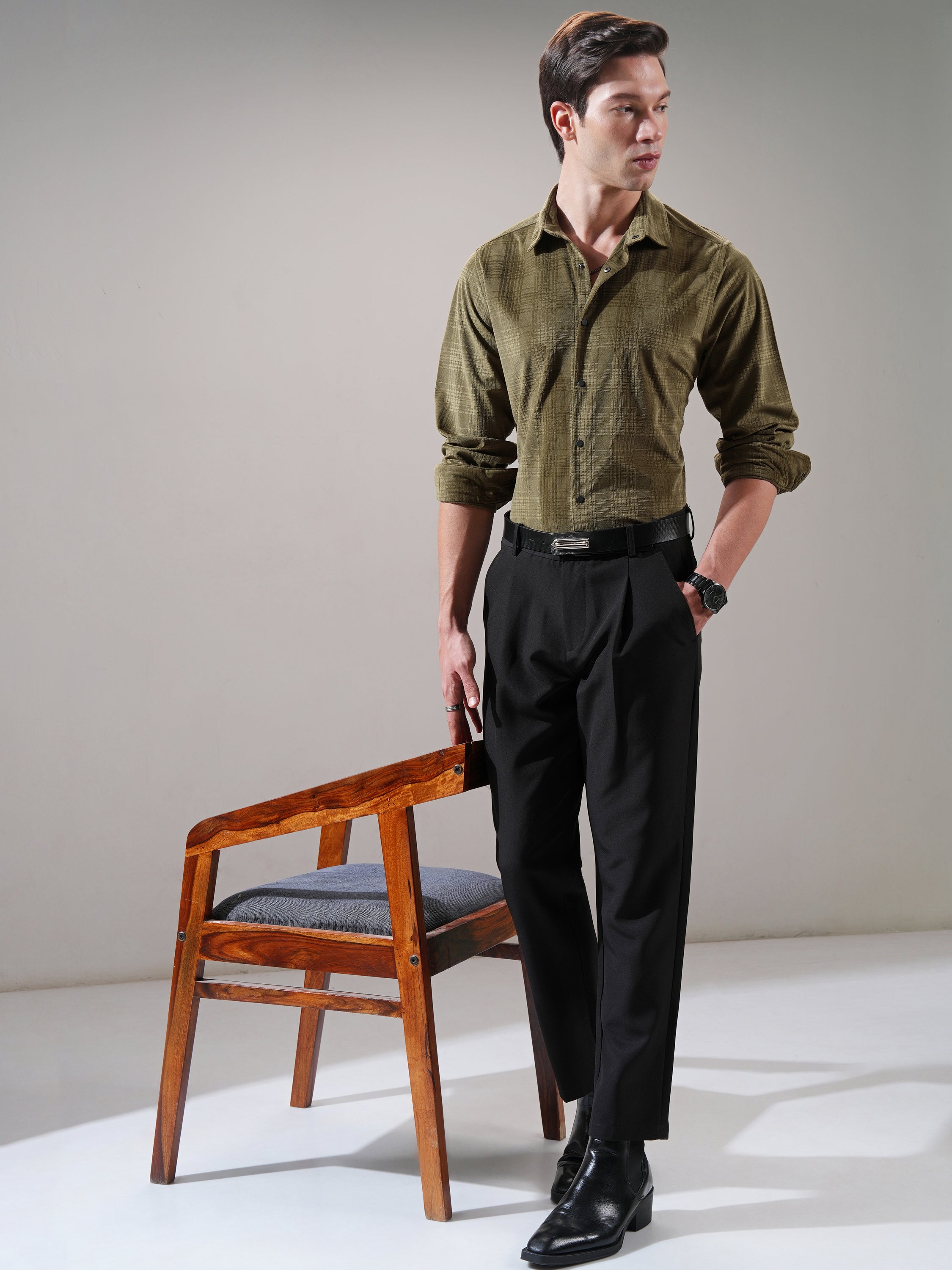 Highlander Men Olive Self Design Slim Fit Casual Shirt - Olive - Image 2