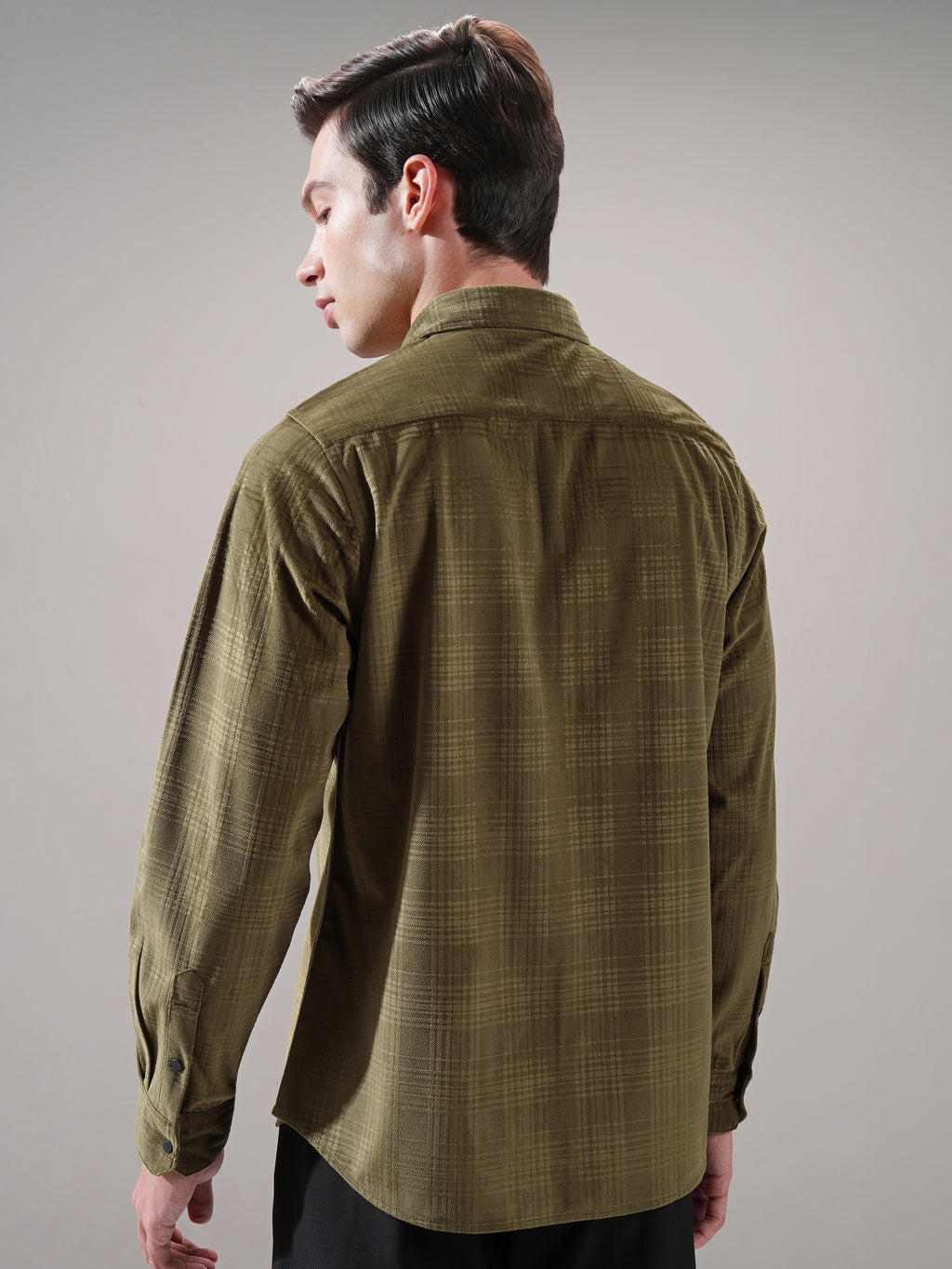 Highlander Men Olive Self Design Slim Fit Casual Shirt - Olive - Image 3